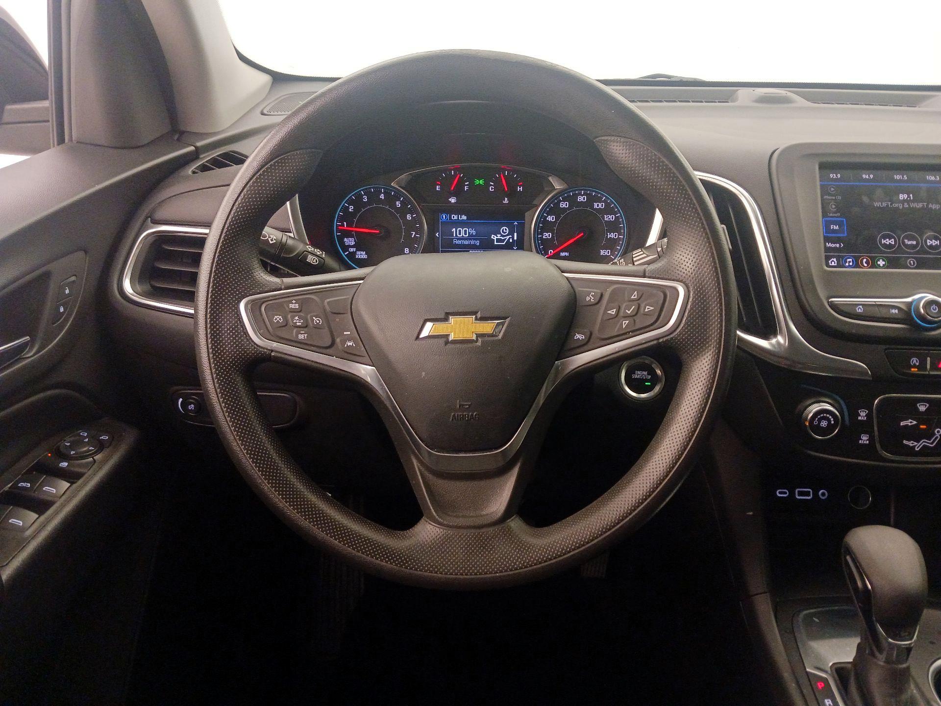 Thumbnail: 2022 Chevrolet Equinox - 10