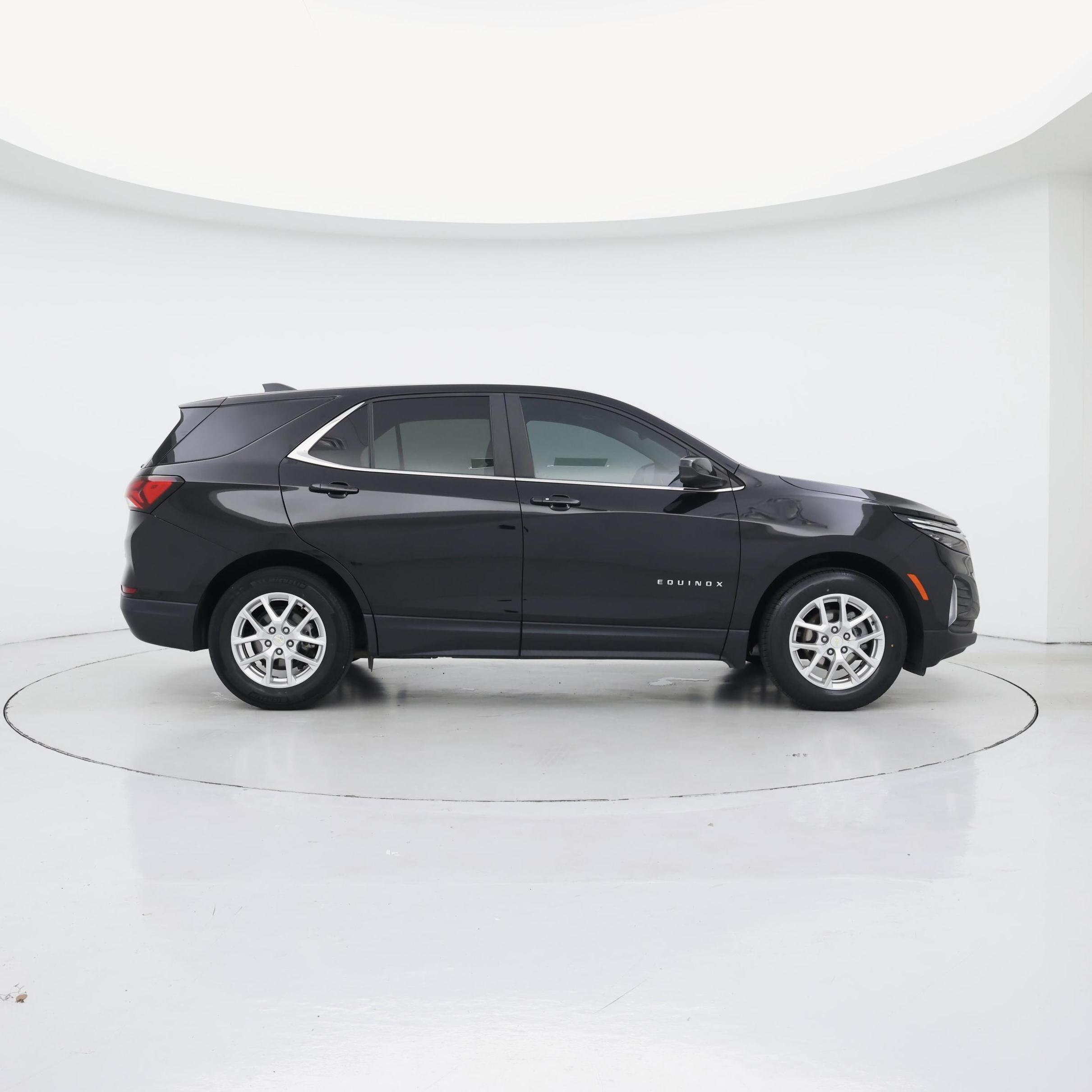 Thumbnail: 2022 Chevrolet Equinox - 7