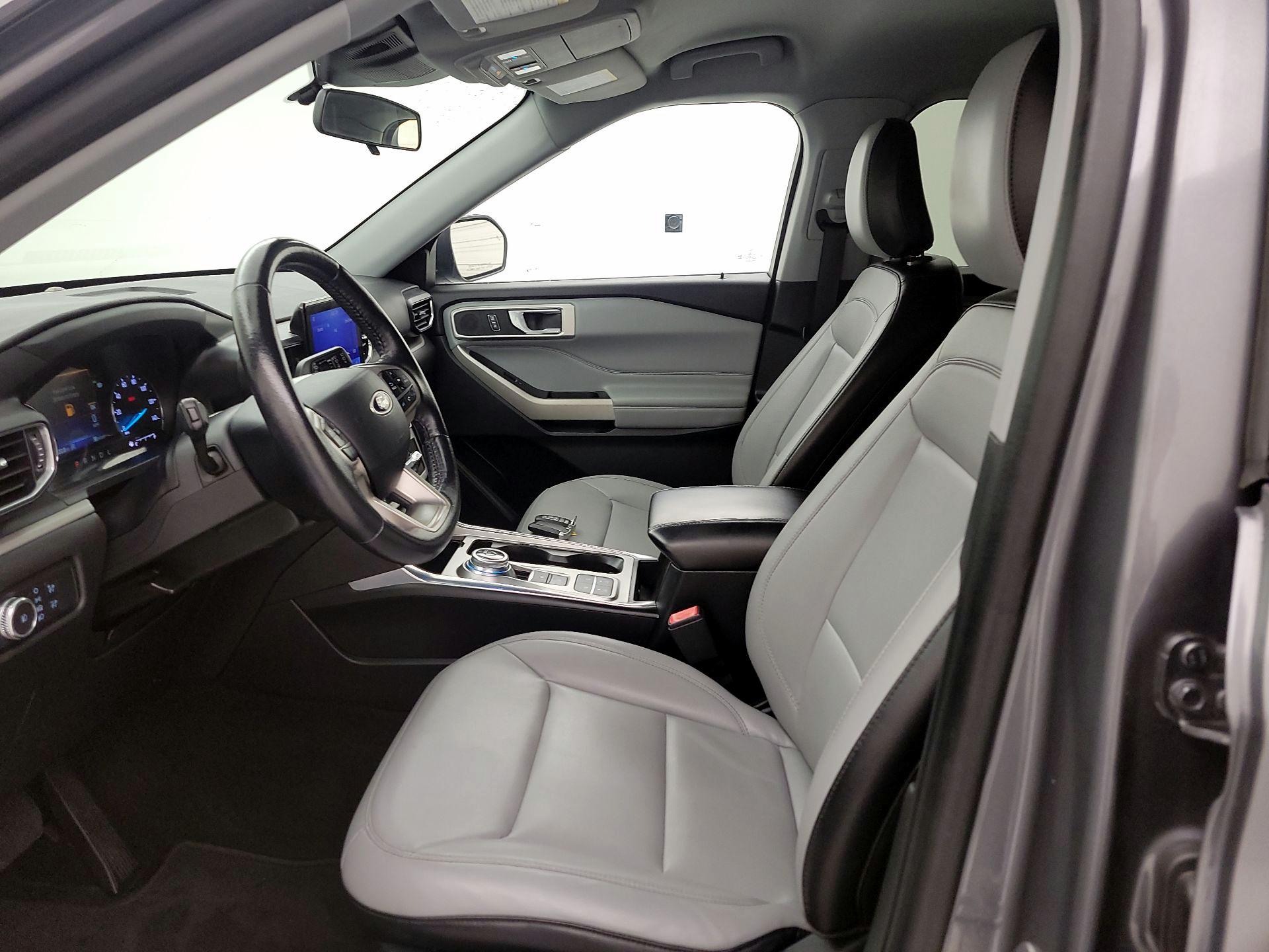 Thumbnail: 2021 Ford Explorer - 11