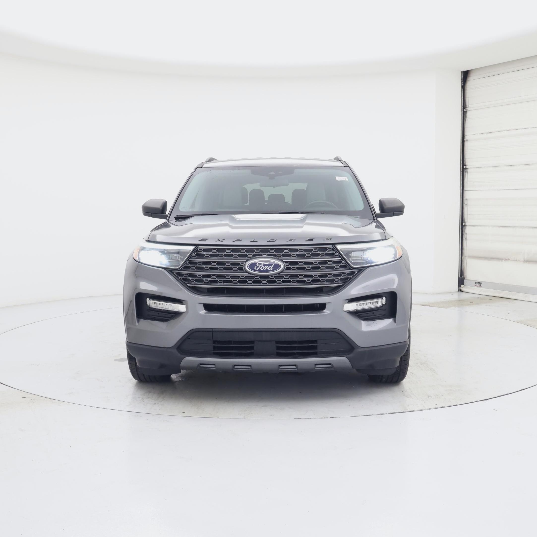 Thumbnail: 2021 Ford Explorer - 5