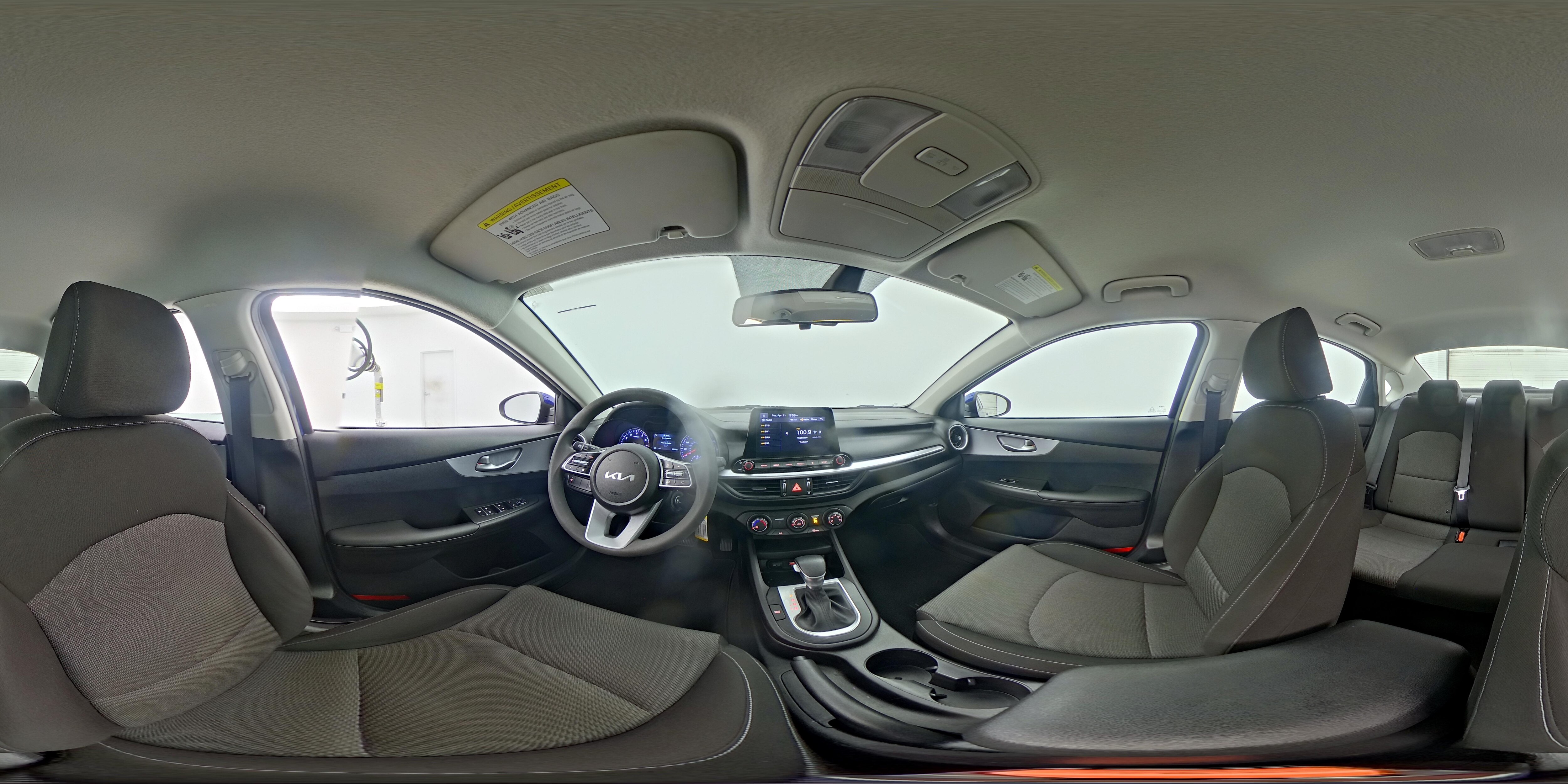 2022 Kia FORTE LXS - Photo 24