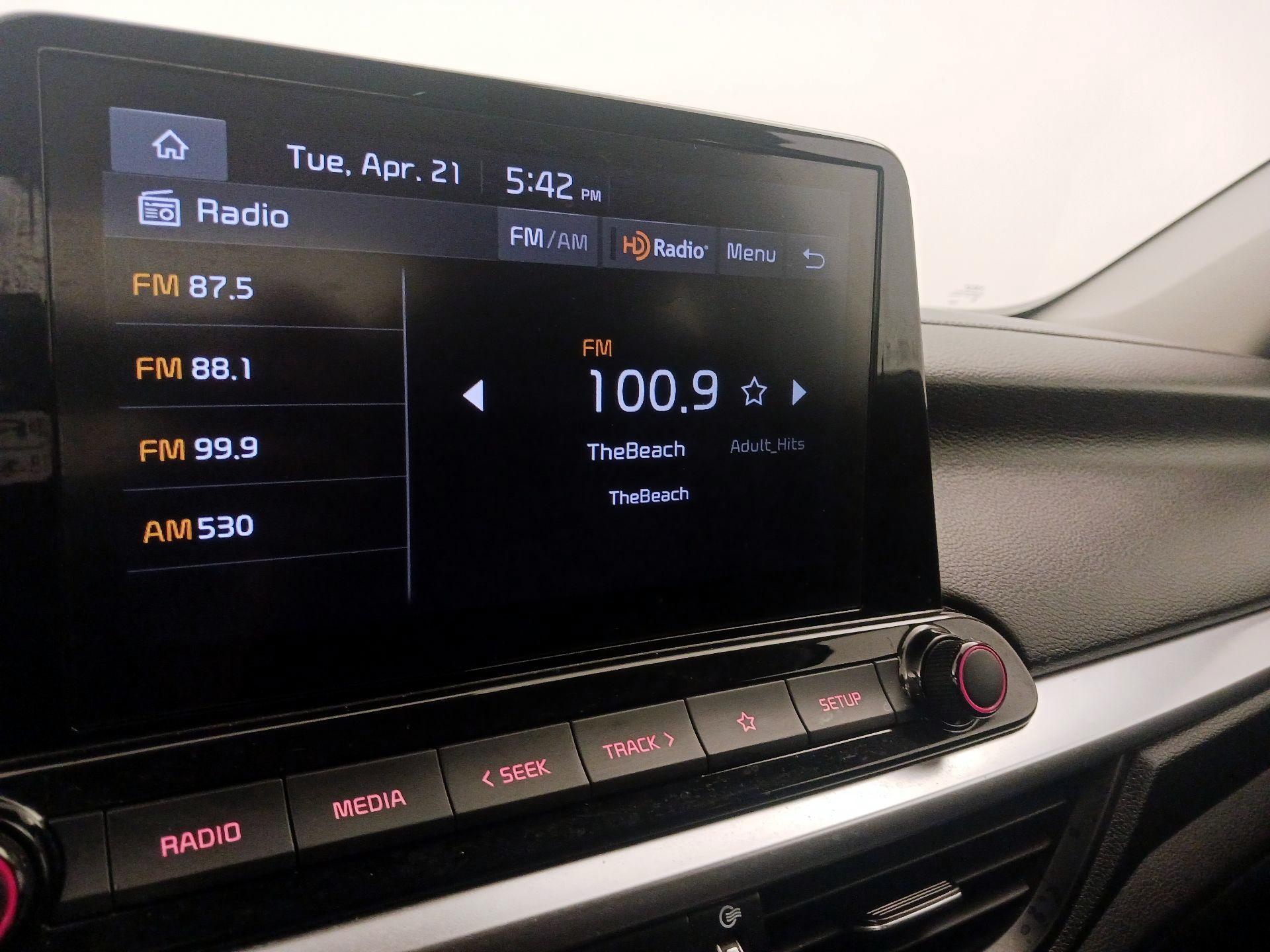 Thumbnail: 2022 Kia Forte - 15