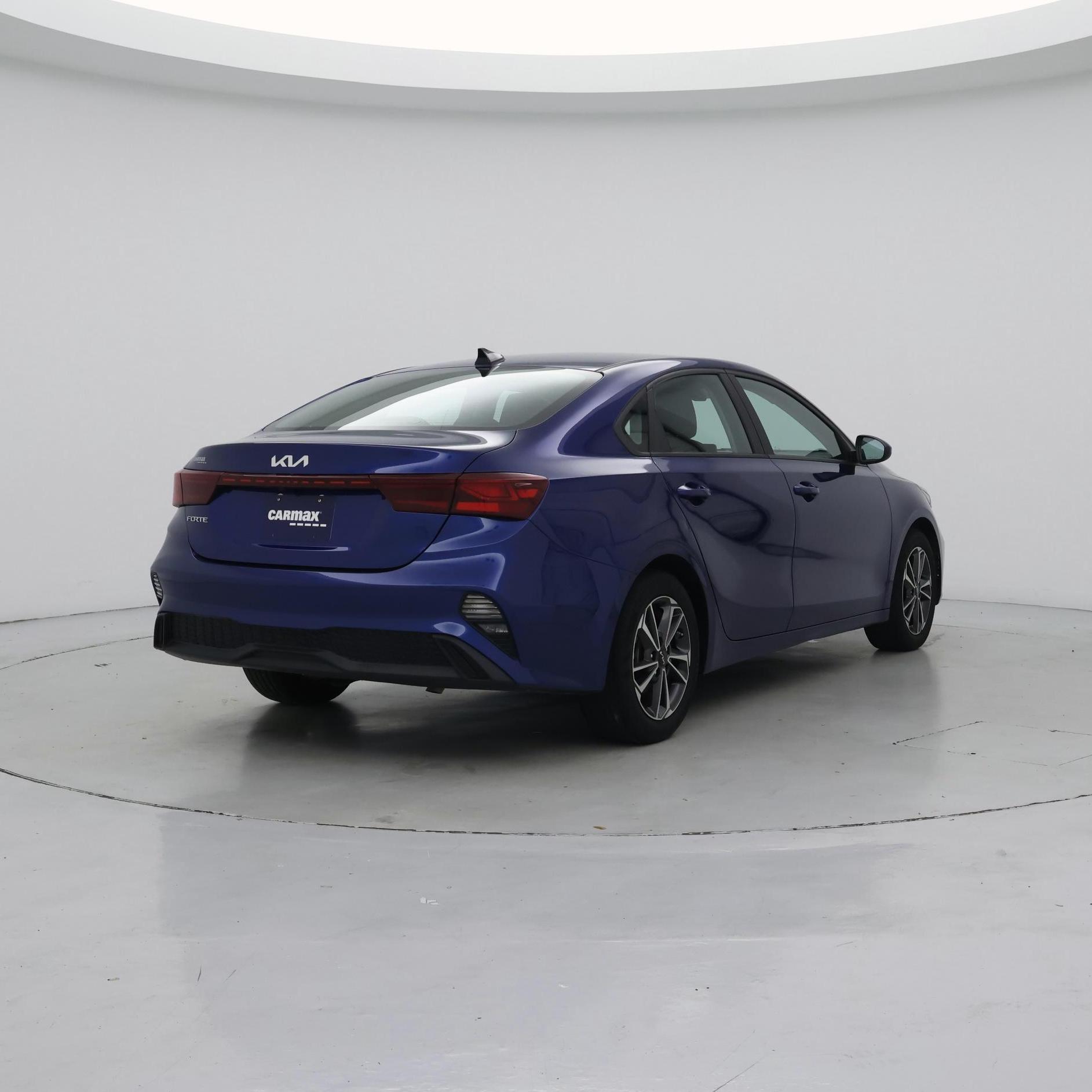 Thumbnail: 2022 Kia Forte - 8