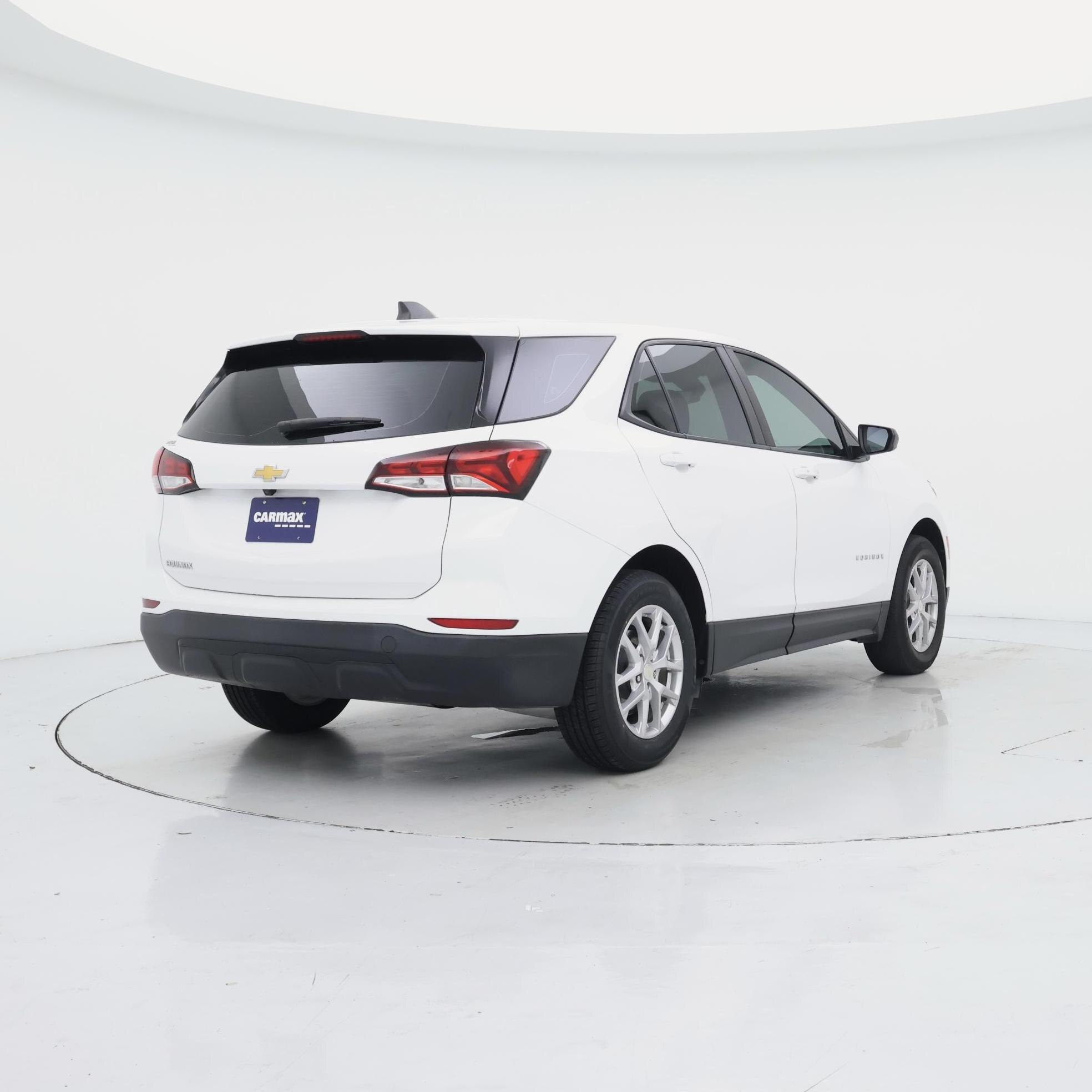 Thumbnail: 2023 Chevrolet Equinox - 8