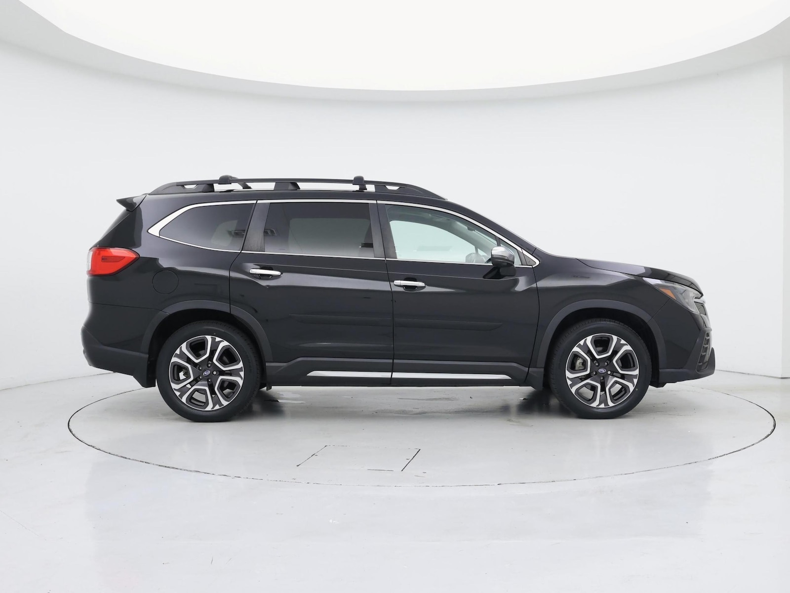 2023 Subaru Ascent Touring - Photo 8