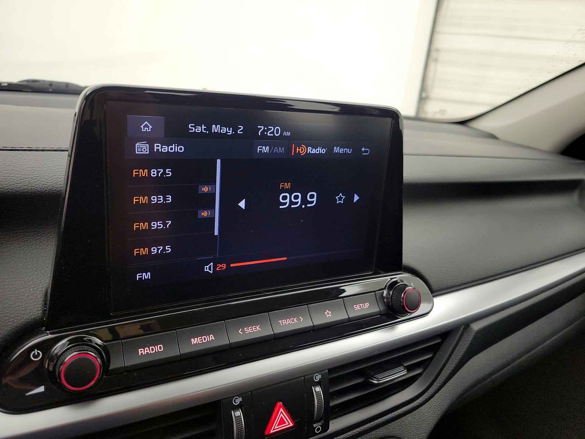 Thumbnail: 2022 Kia Forte - 13