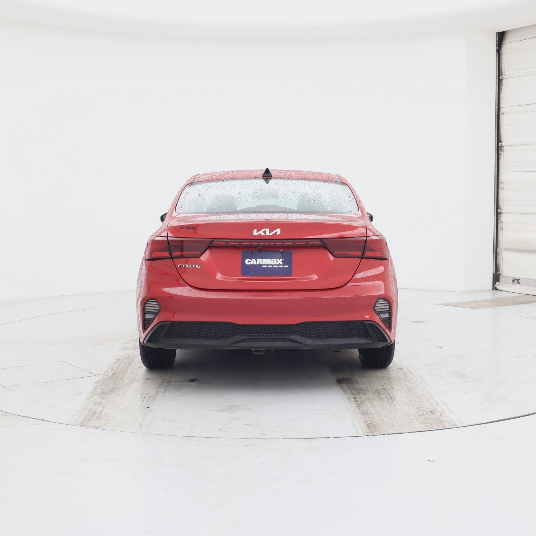 Thumbnail: 2022 Kia Forte - 6