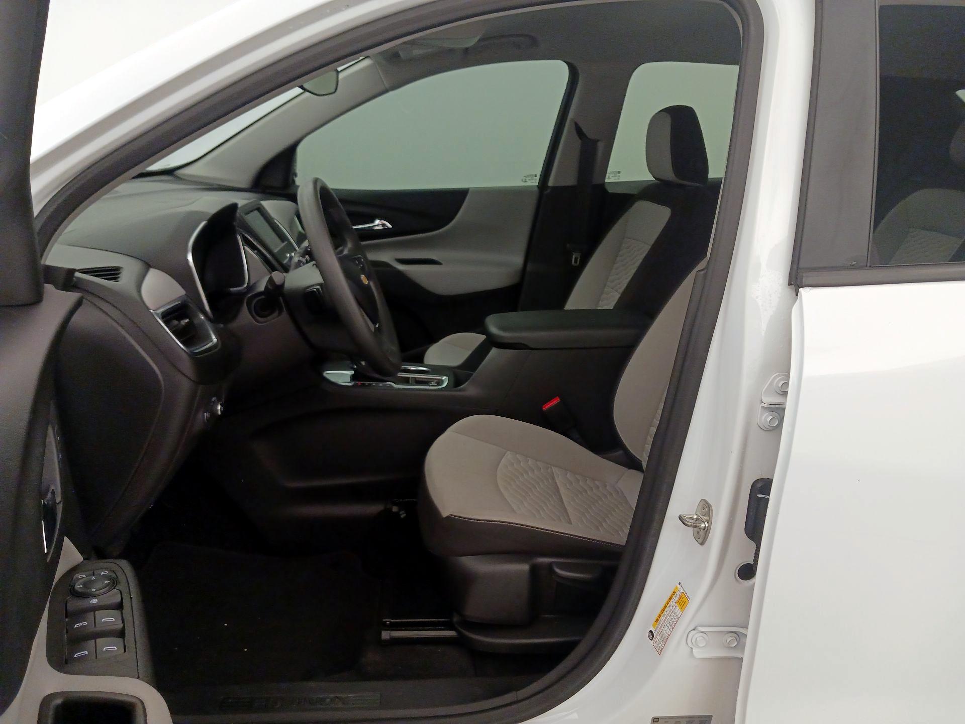 Thumbnail: 2021 Chevrolet Equinox - 11