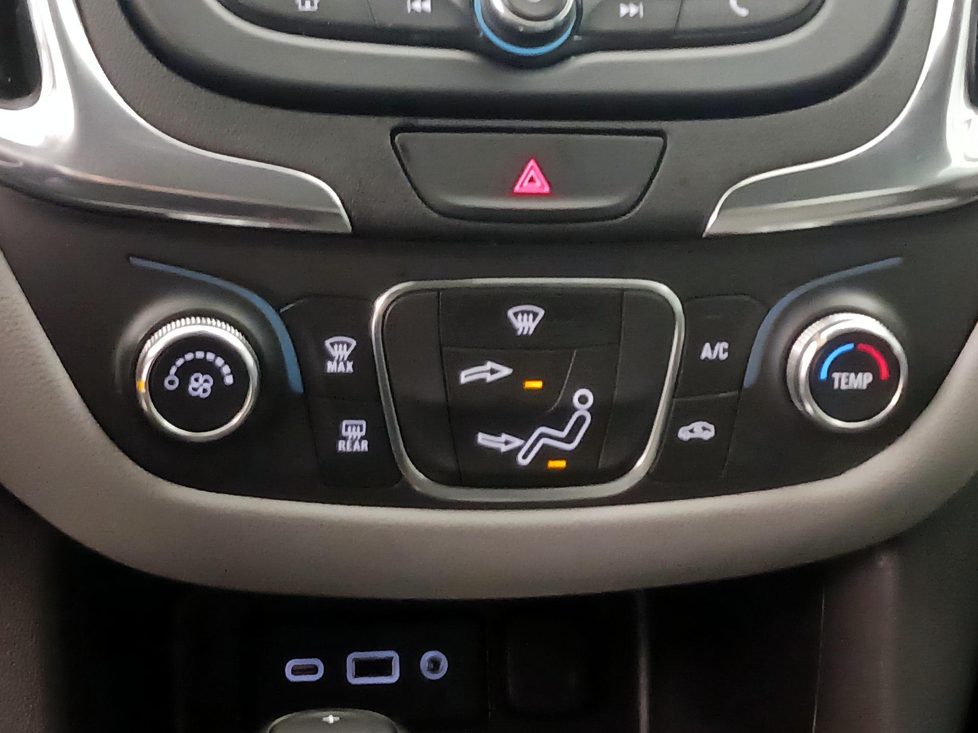 Thumbnail: 2021 Chevrolet Equinox - 16