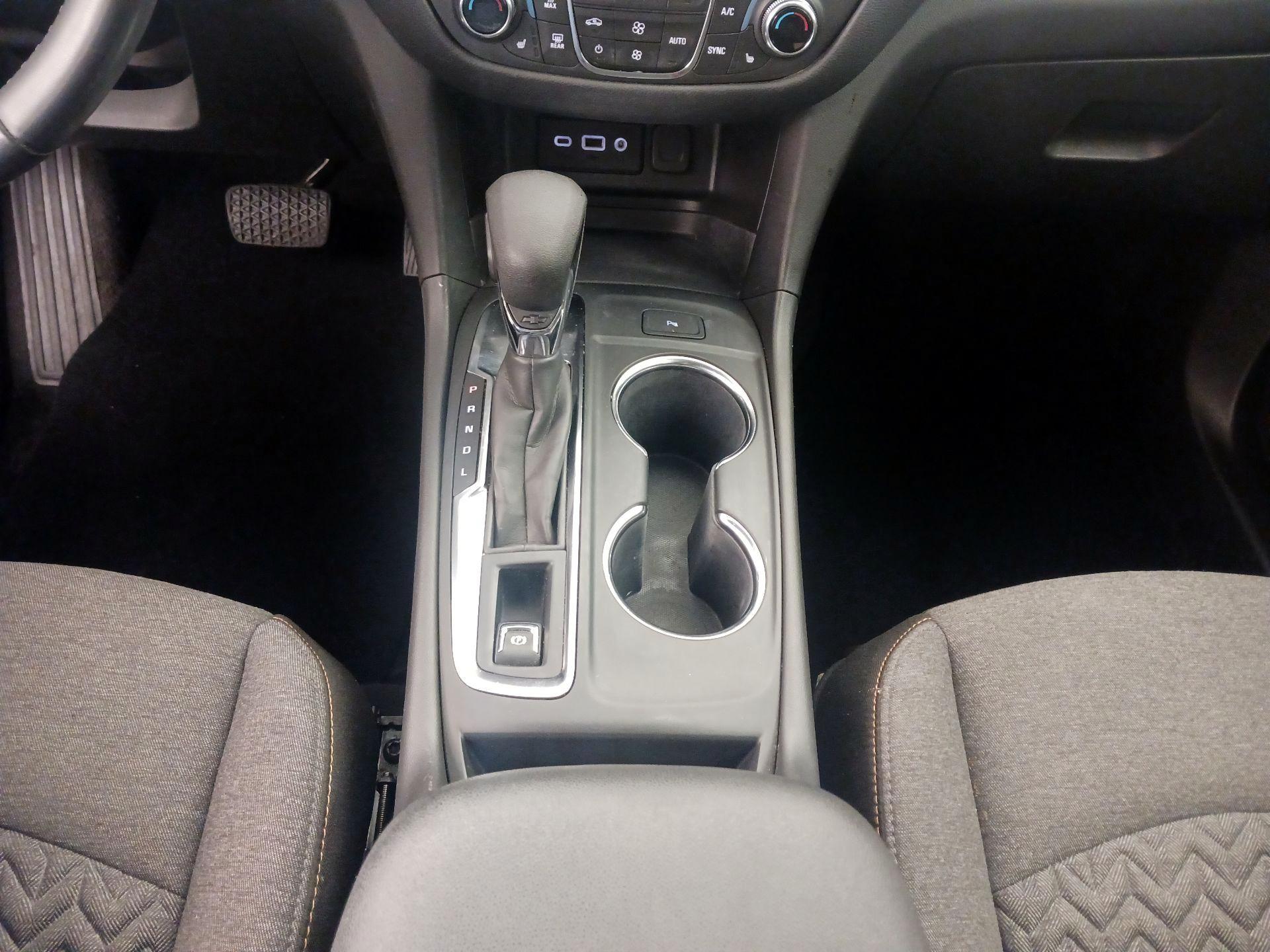 Thumbnail: 2023 Chevrolet Equinox - 17