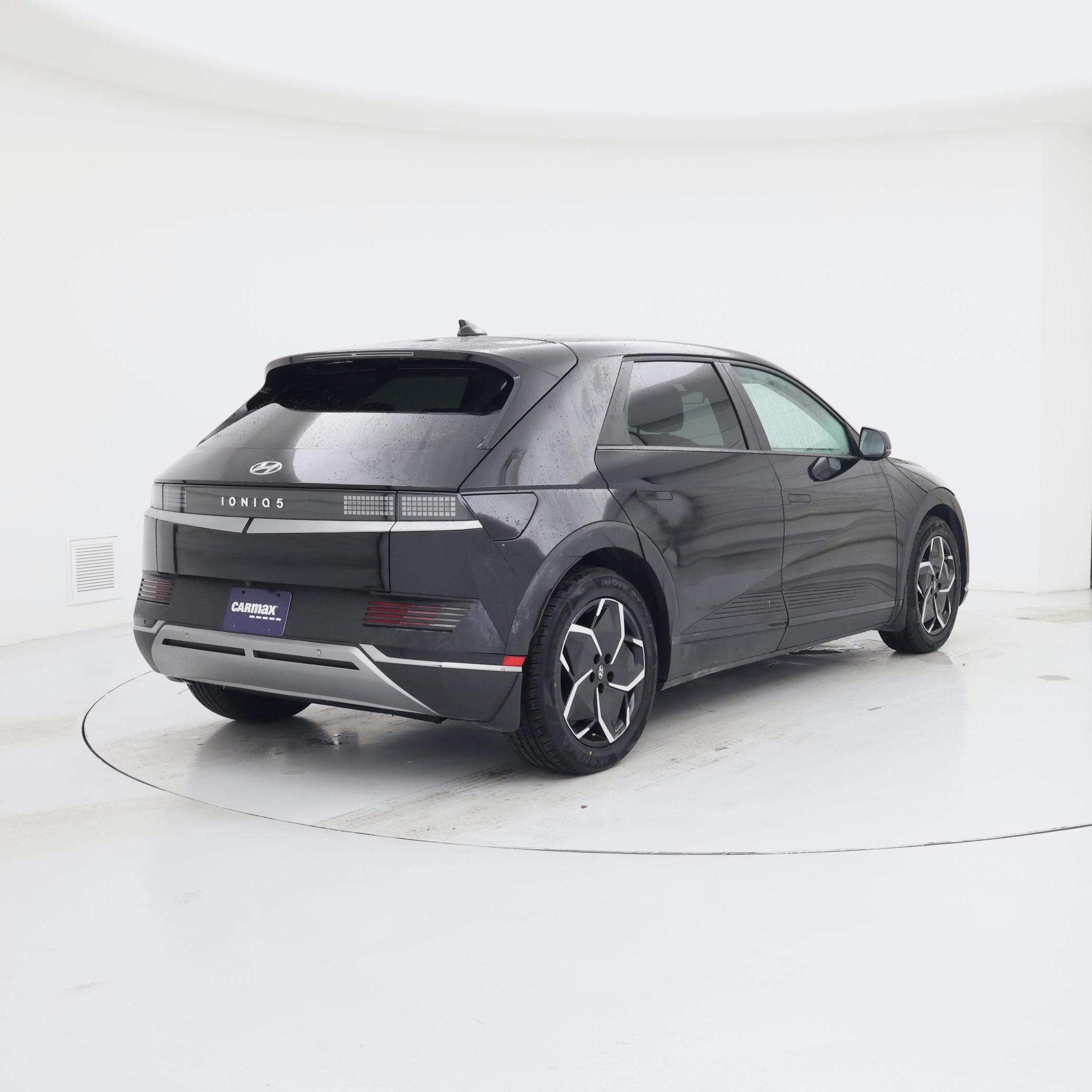 Thumbnail: 2024 Hyundai Ioniq 5 - 8