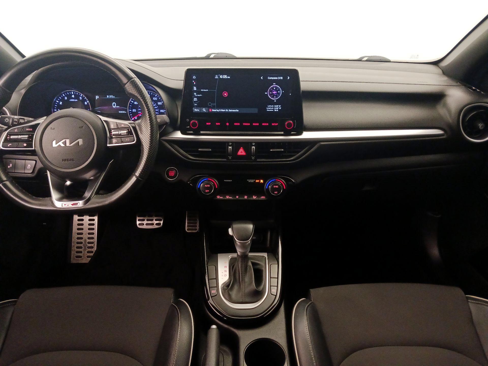 Thumbnail: 2023 Kia Forte - 9