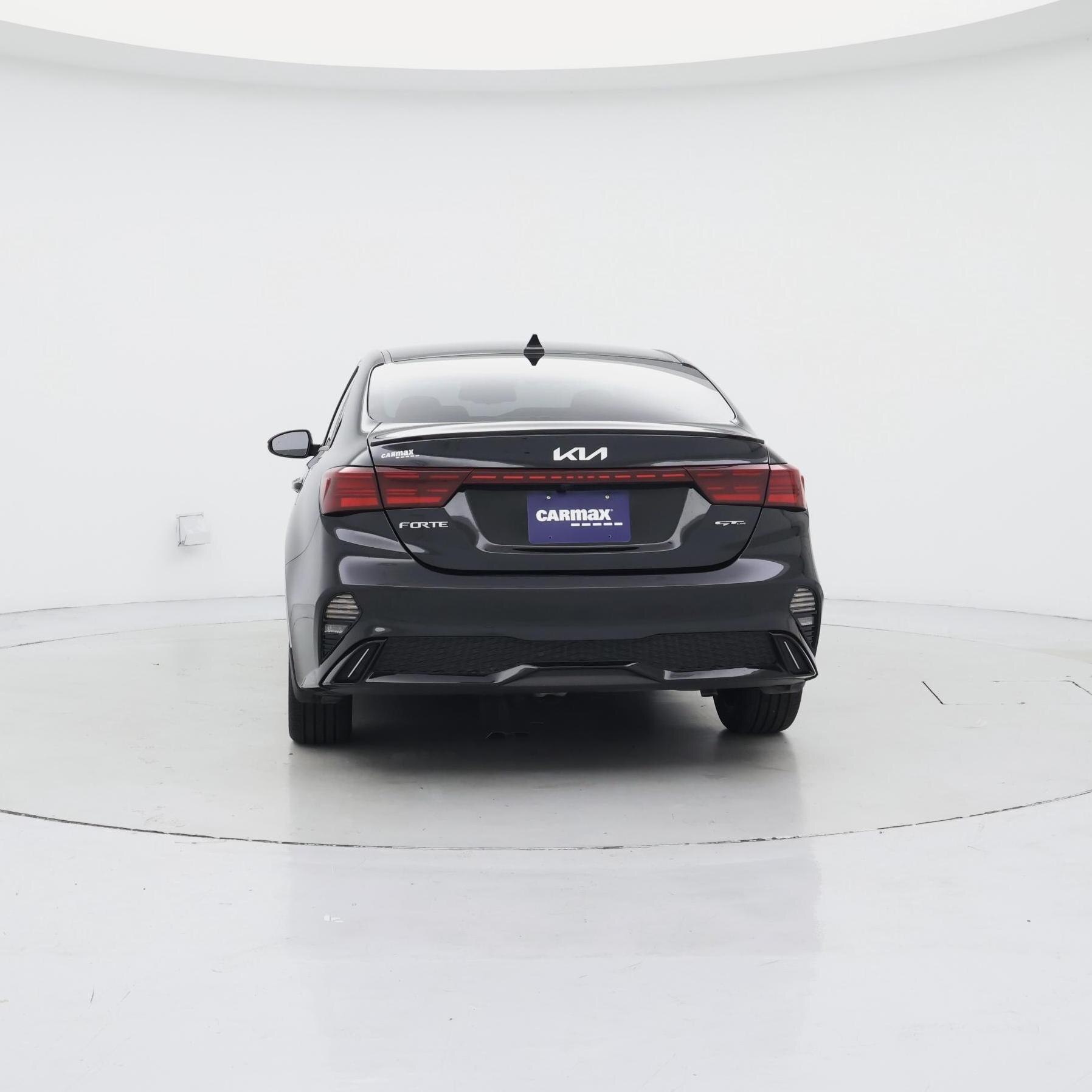 Thumbnail: 2023 Kia Forte - 6