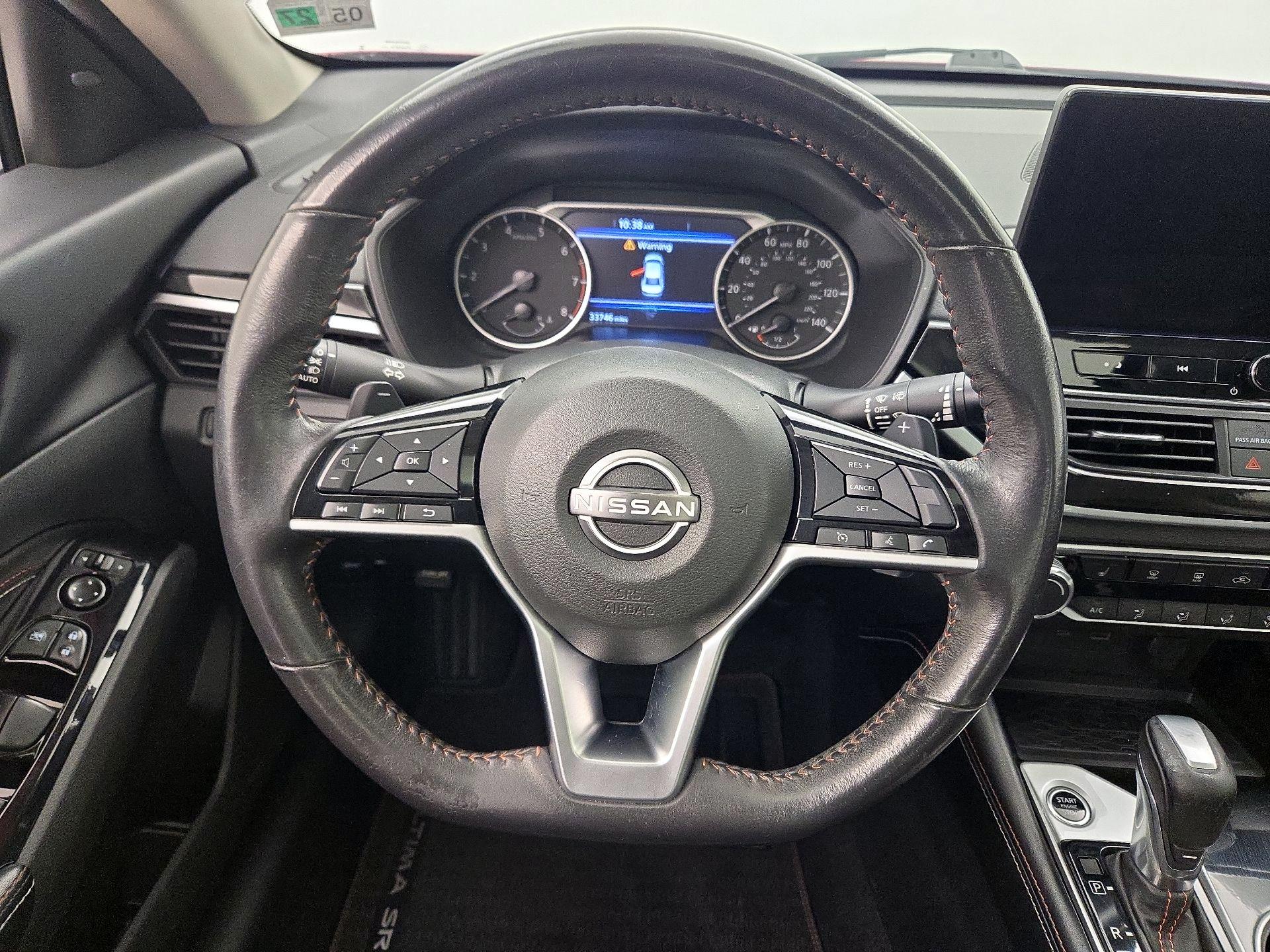 Thumbnail: 2023 Nissan Altima - 10
