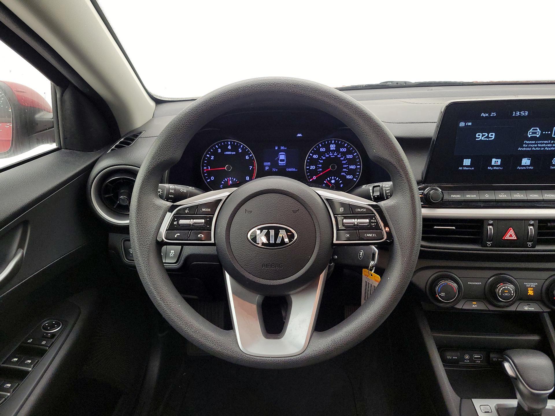 Thumbnail: 2021 Kia Forte - 10