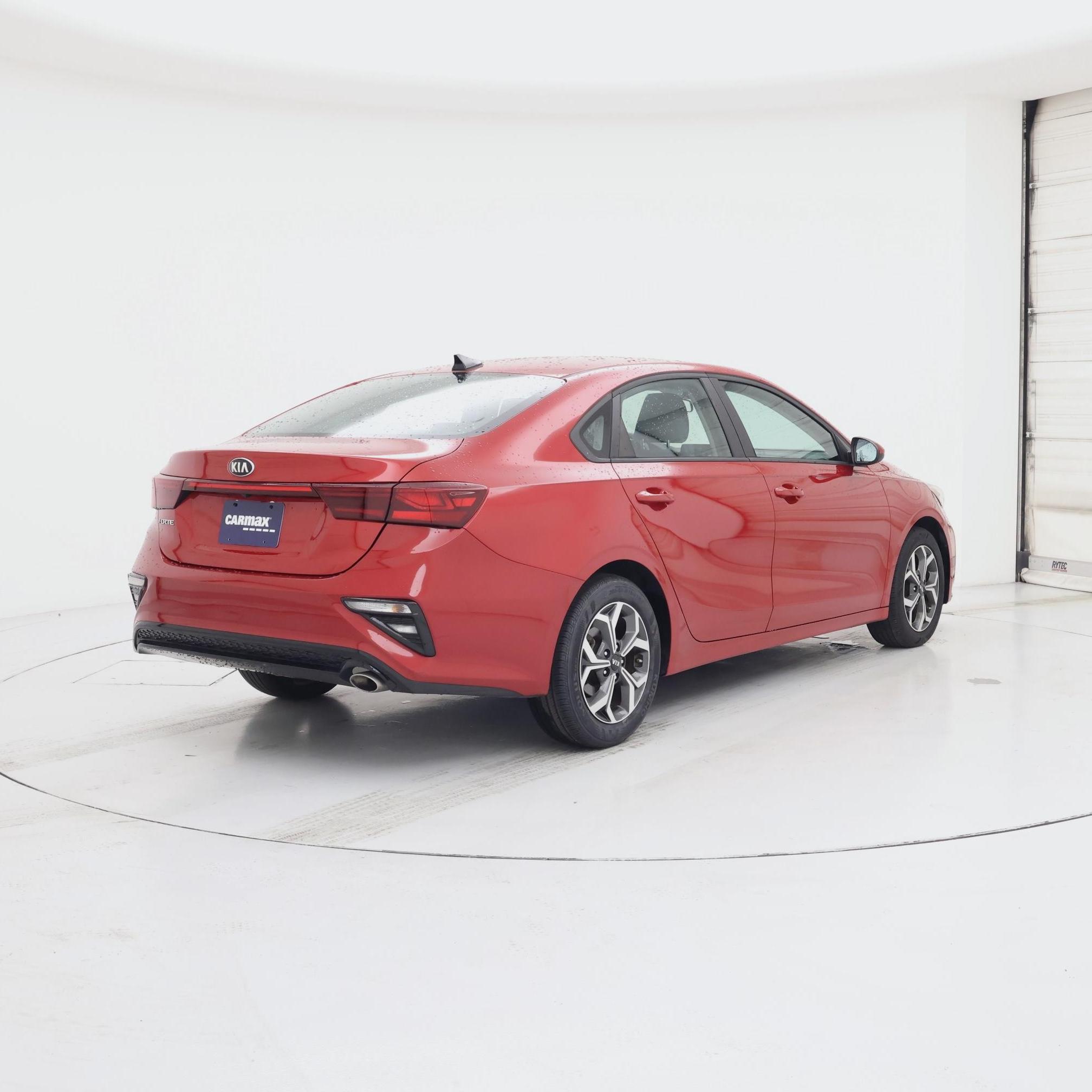 Thumbnail: 2021 Kia Forte - 8