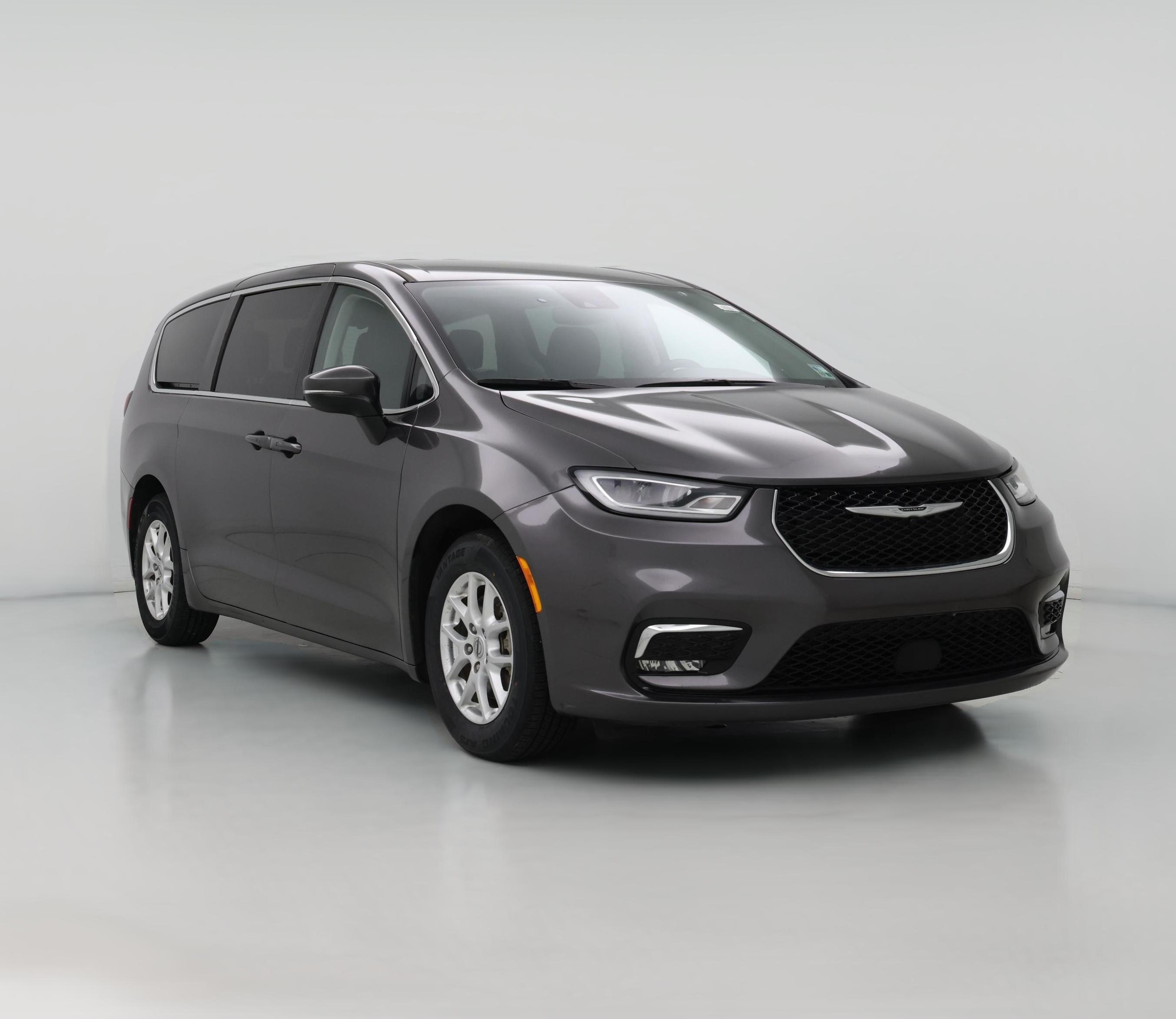 Thumbnail: 2023 Chrysler Pacifica - 1