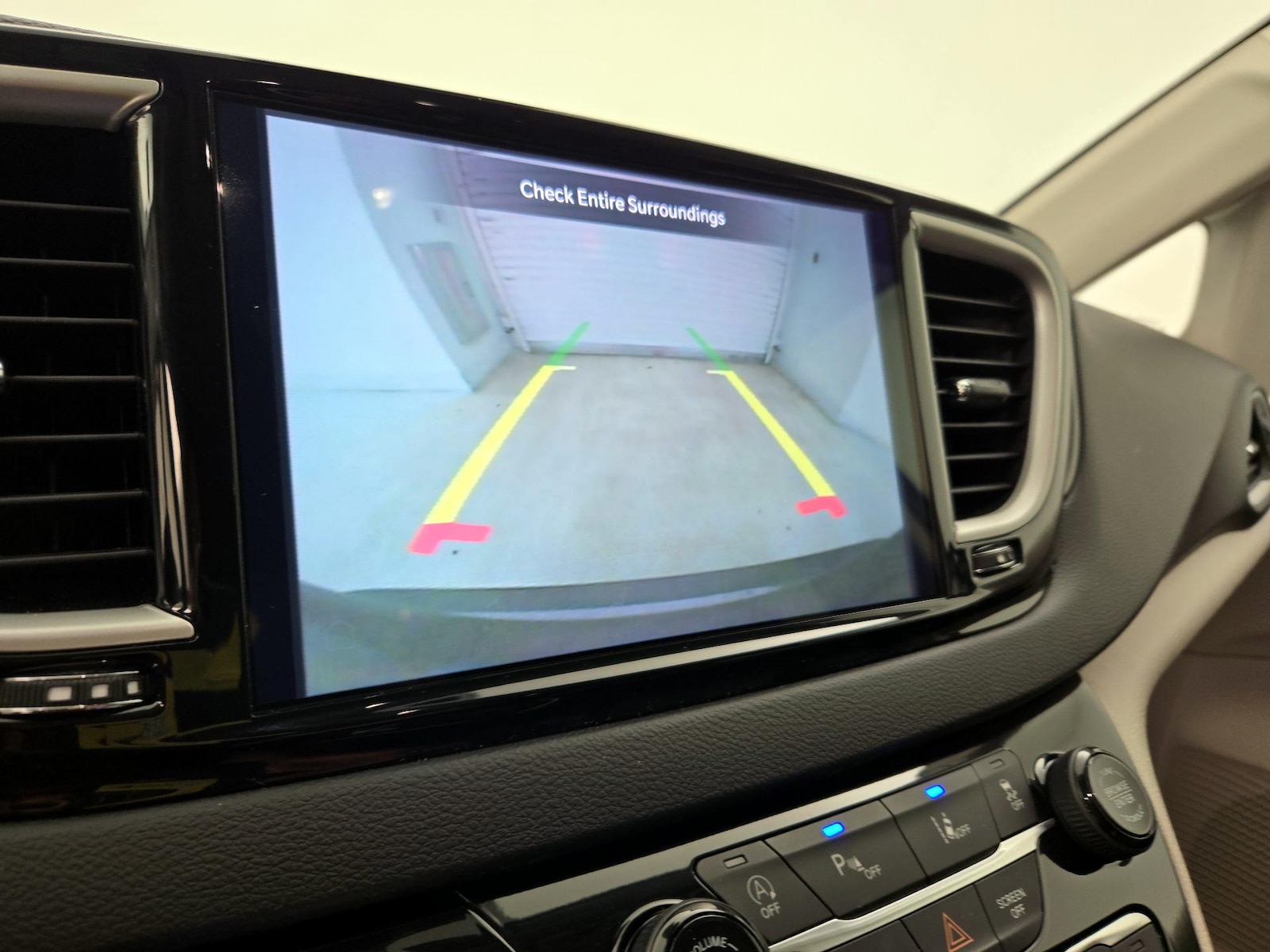 2023 Chrysler Pacifica Touring L - Photo 15
