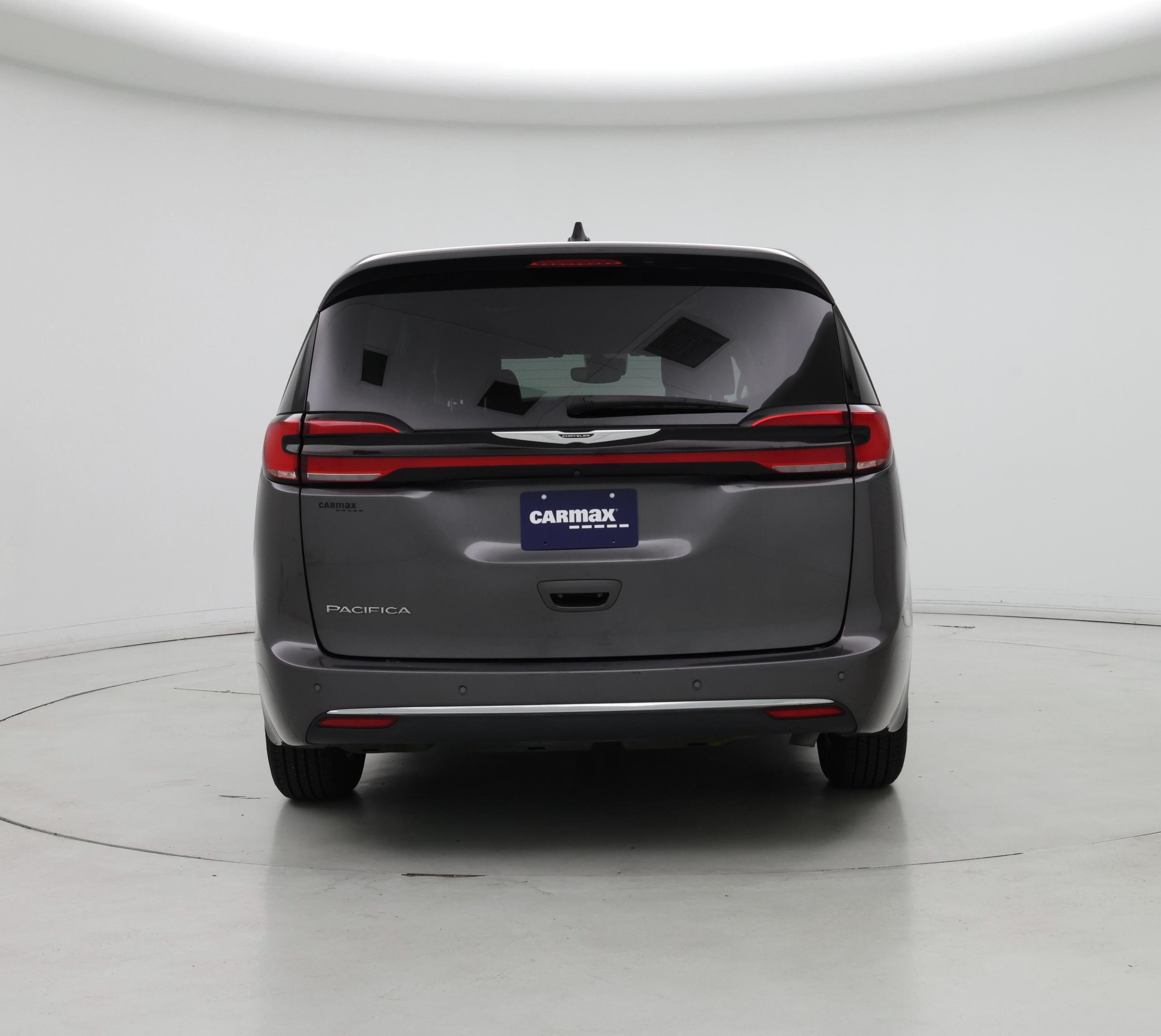 Thumbnail: 2023 Chrysler Pacifica - 6