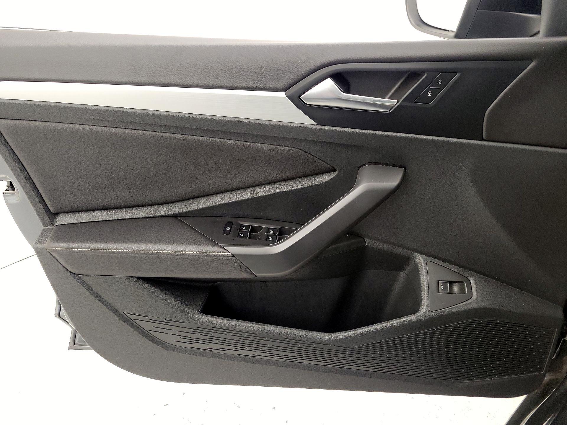 Thumbnail: 2025 Volkswagen Jetta - 12