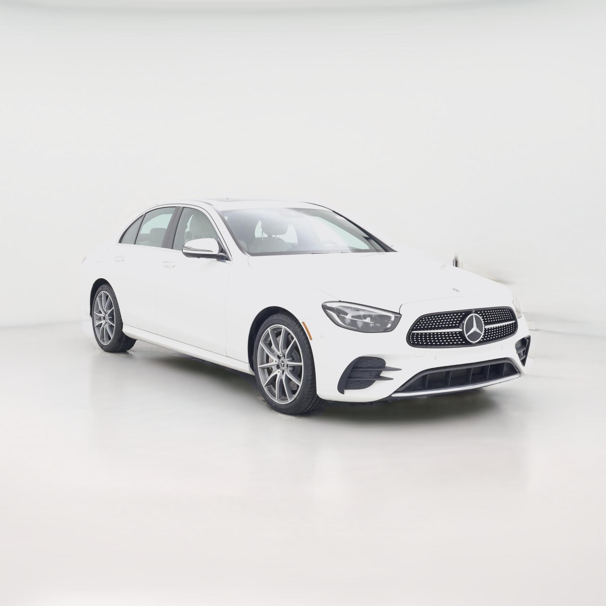 Thumbnail: 2022 Mercedes-Benz E-Class - 1