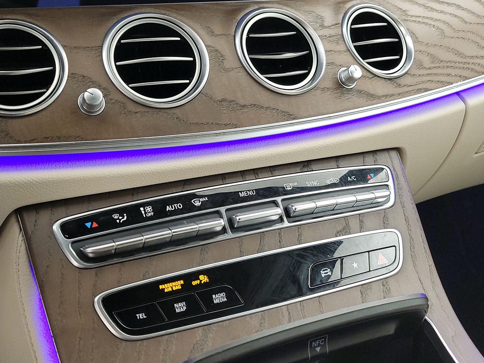 Thumbnail: 2022 Mercedes-Benz E-Class - 16