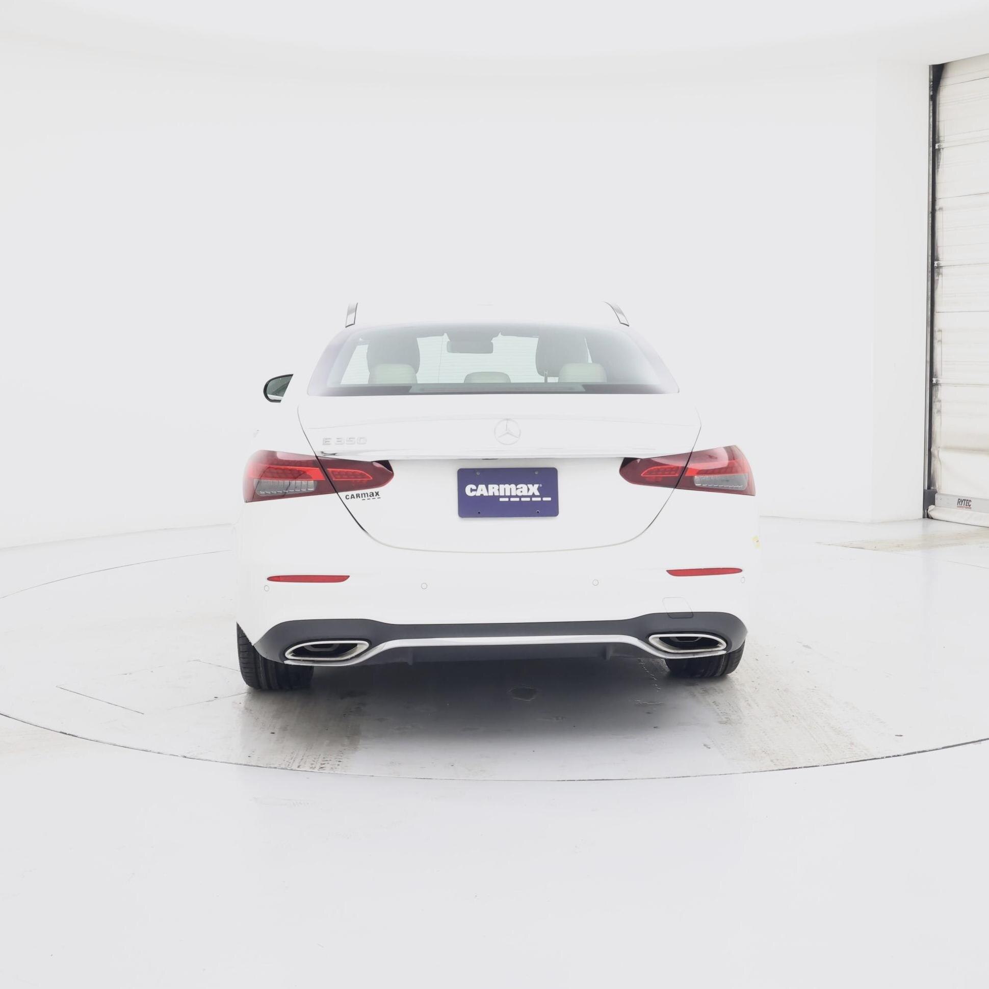 Thumbnail: 2022 Mercedes-Benz E-Class - 6