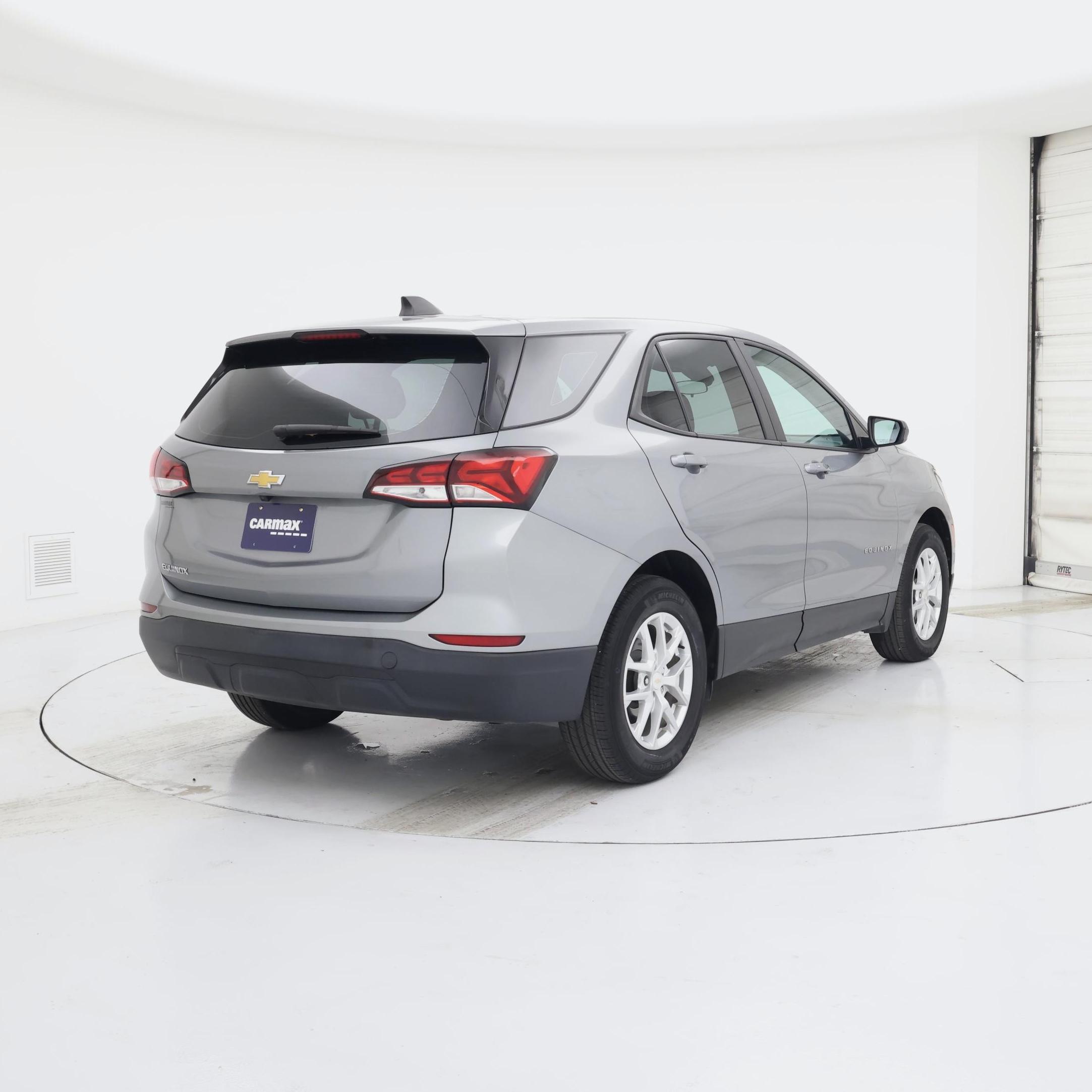 Thumbnail: 2023 Chevrolet Equinox - 8