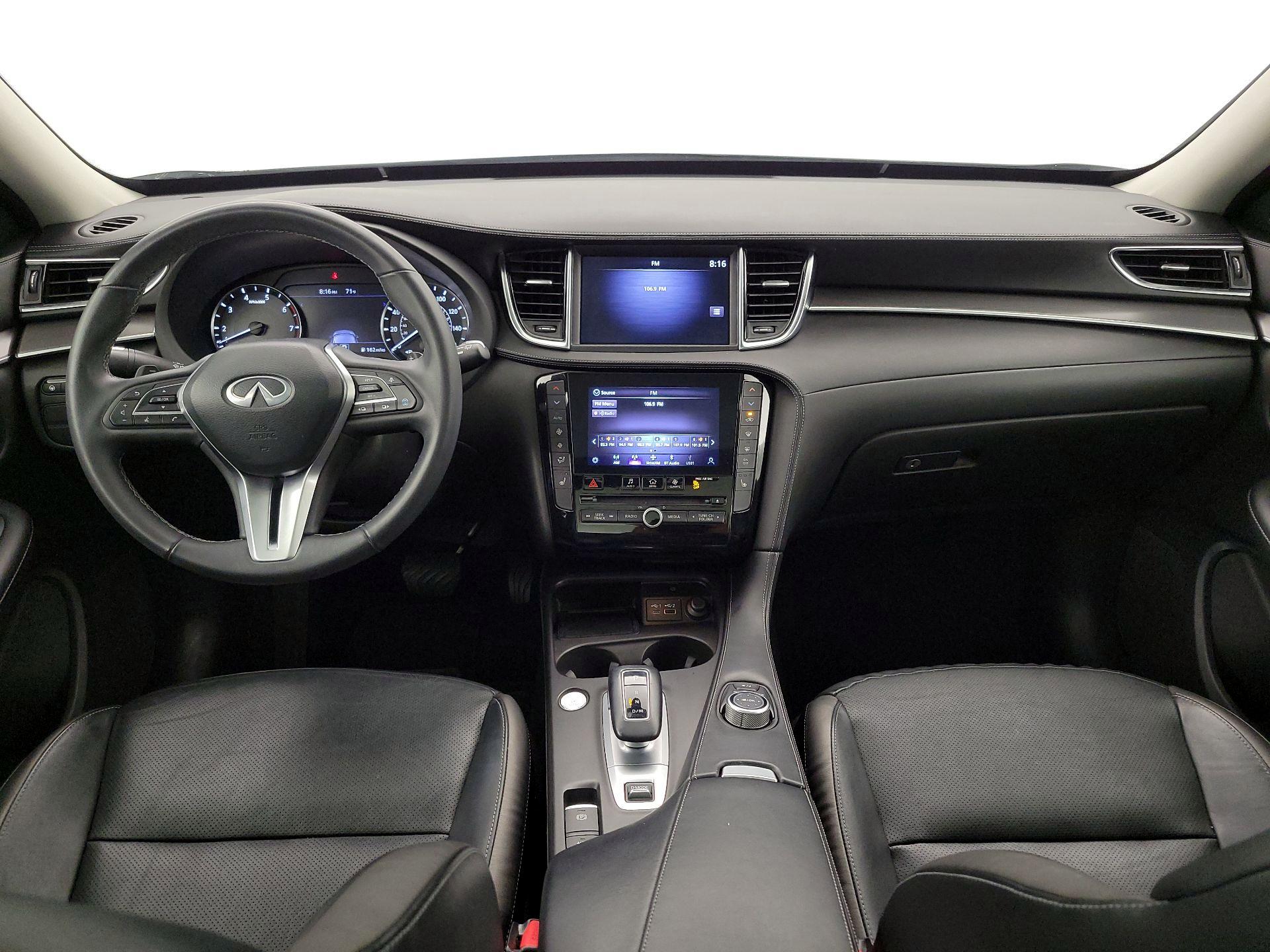 Thumbnail: 2023 INFINITI QX50 - 9