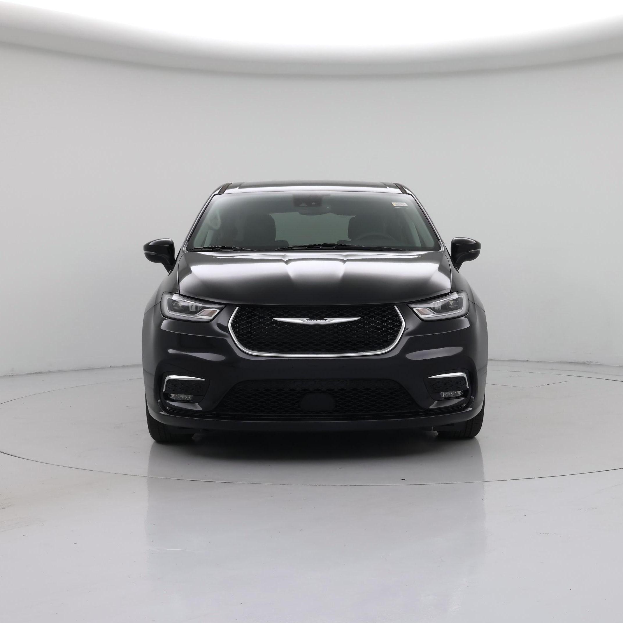 Thumbnail: 2023 Chrysler Pacifica - 5