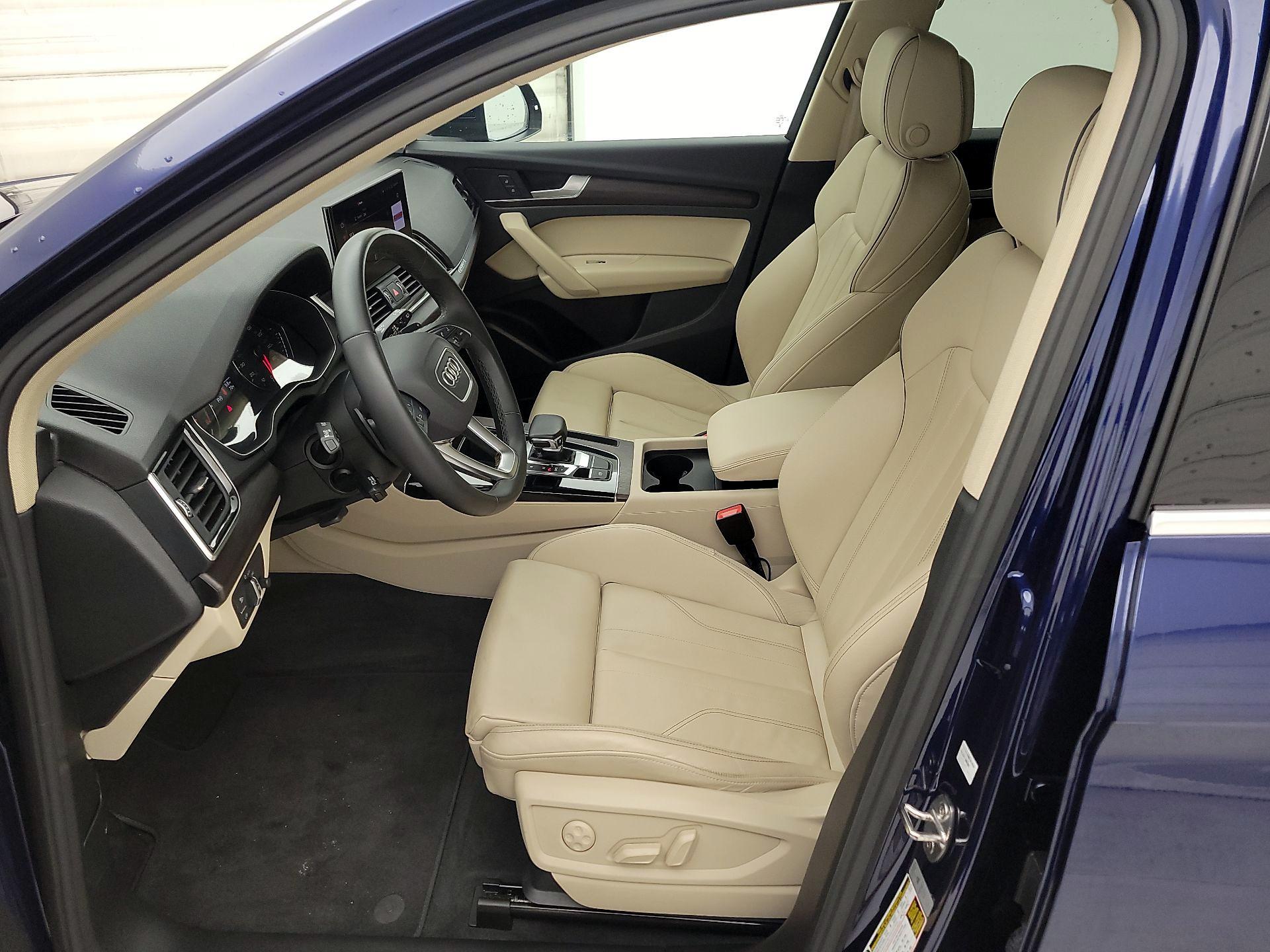 Thumbnail: 2024 Audi Q5 - 11