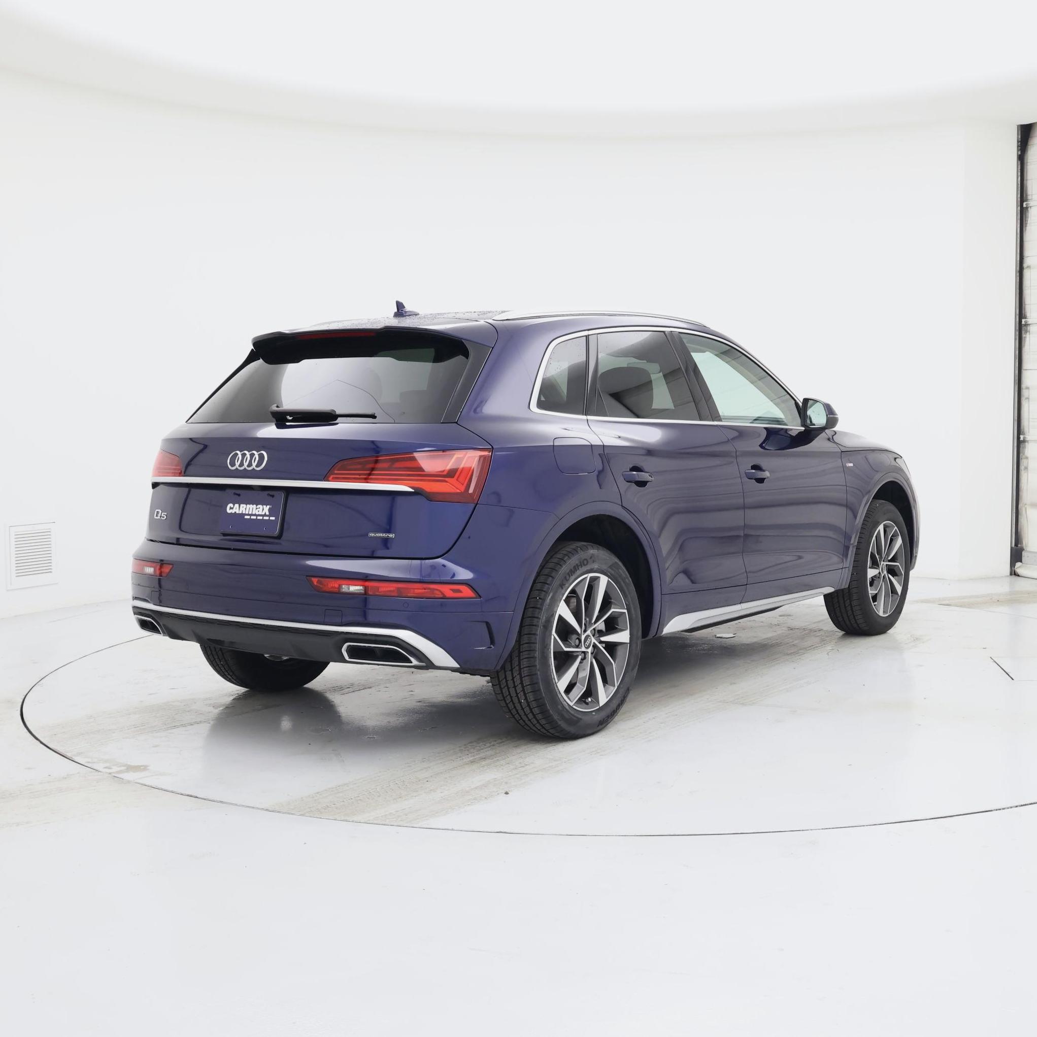 Thumbnail: 2024 Audi Q5 - 8