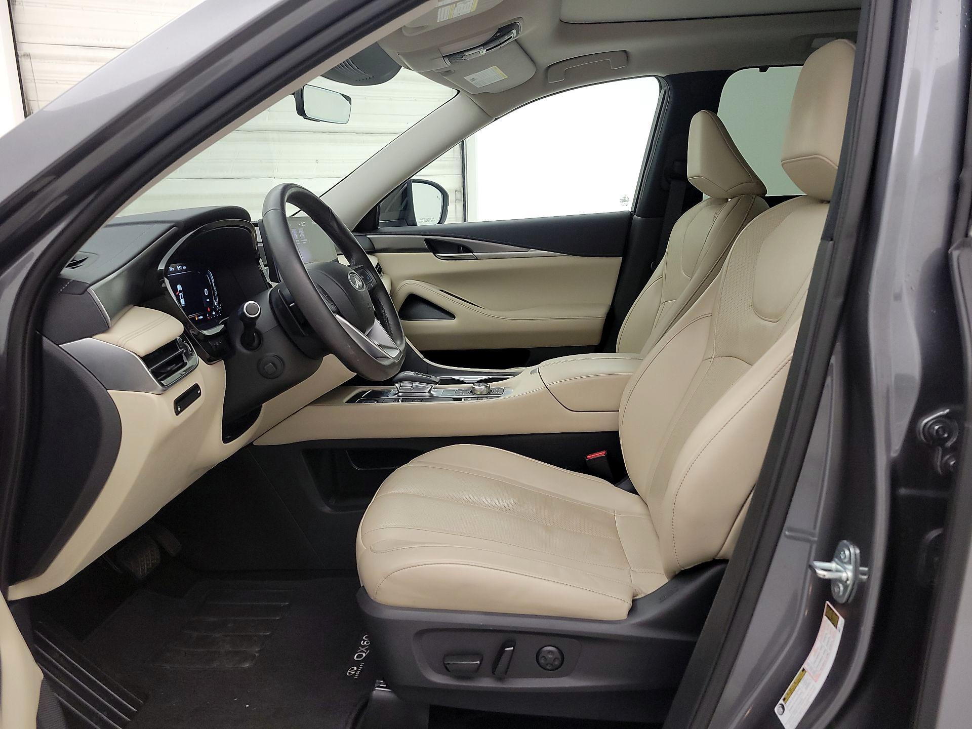 Thumbnail: 2023 INFINITI QX60 - 11