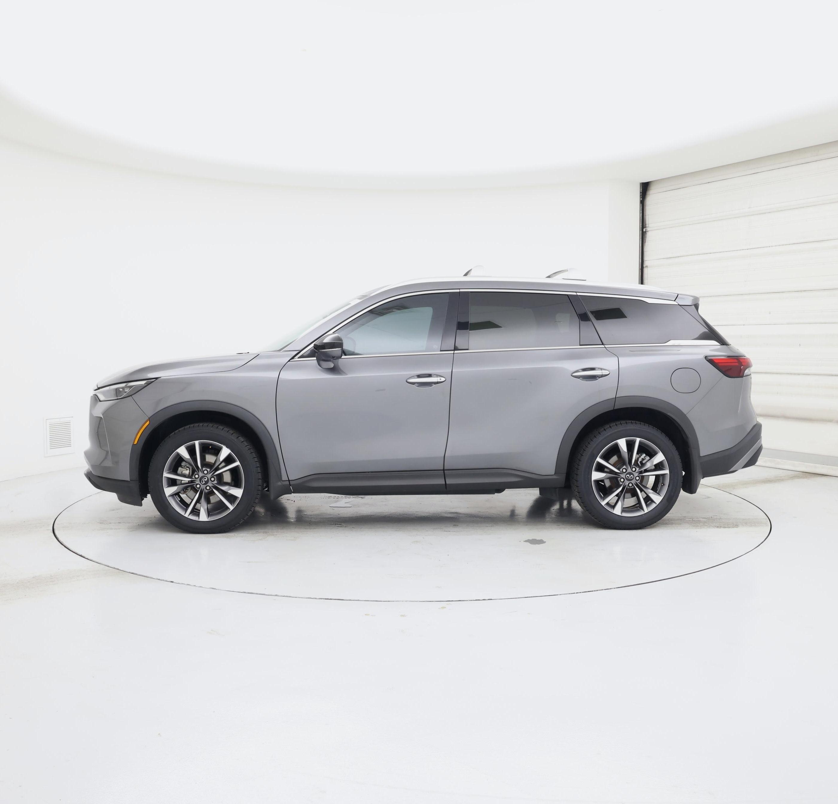 Thumbnail: 2023 INFINITI QX60 - 3