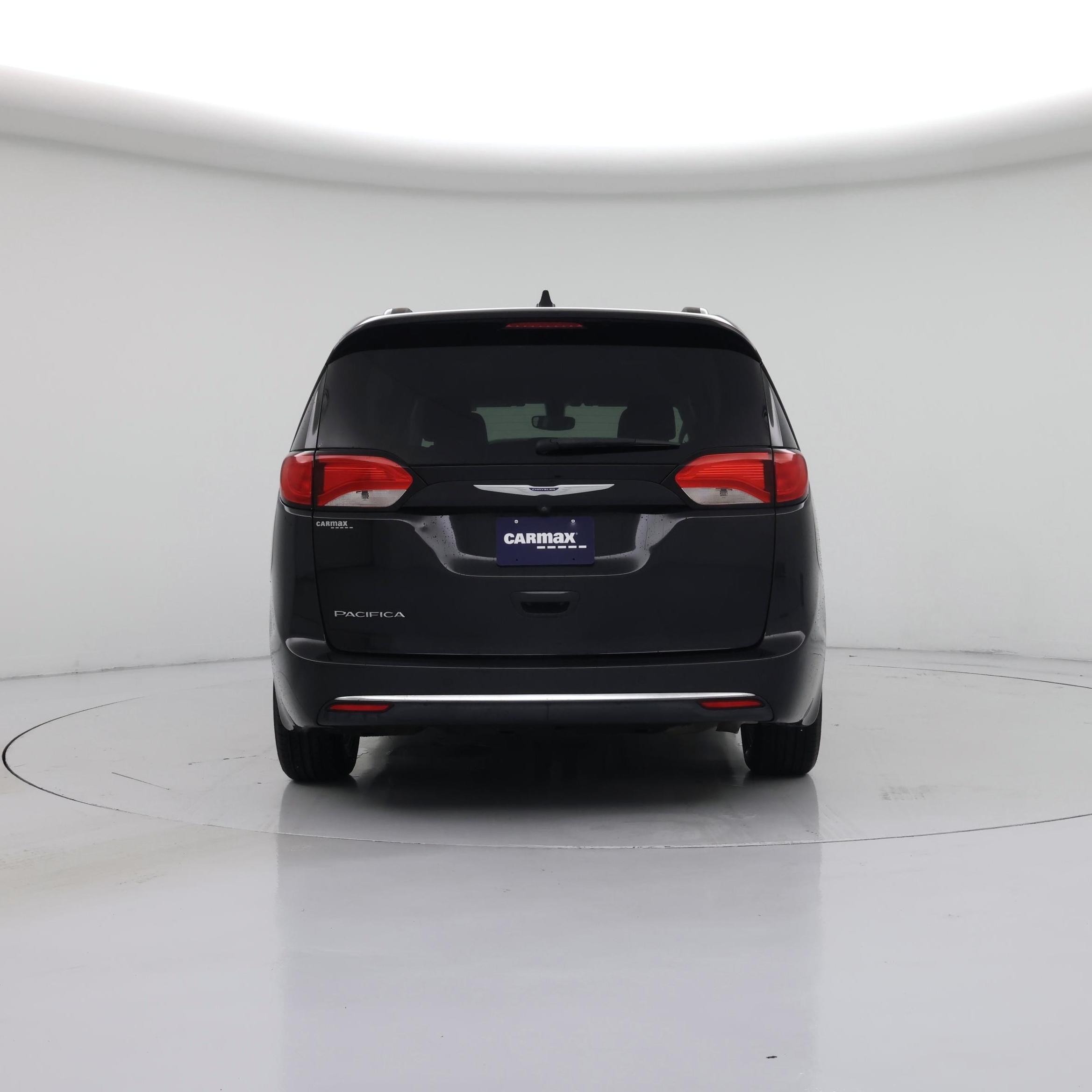 Thumbnail: 2020 Chrysler Pacifica - 6