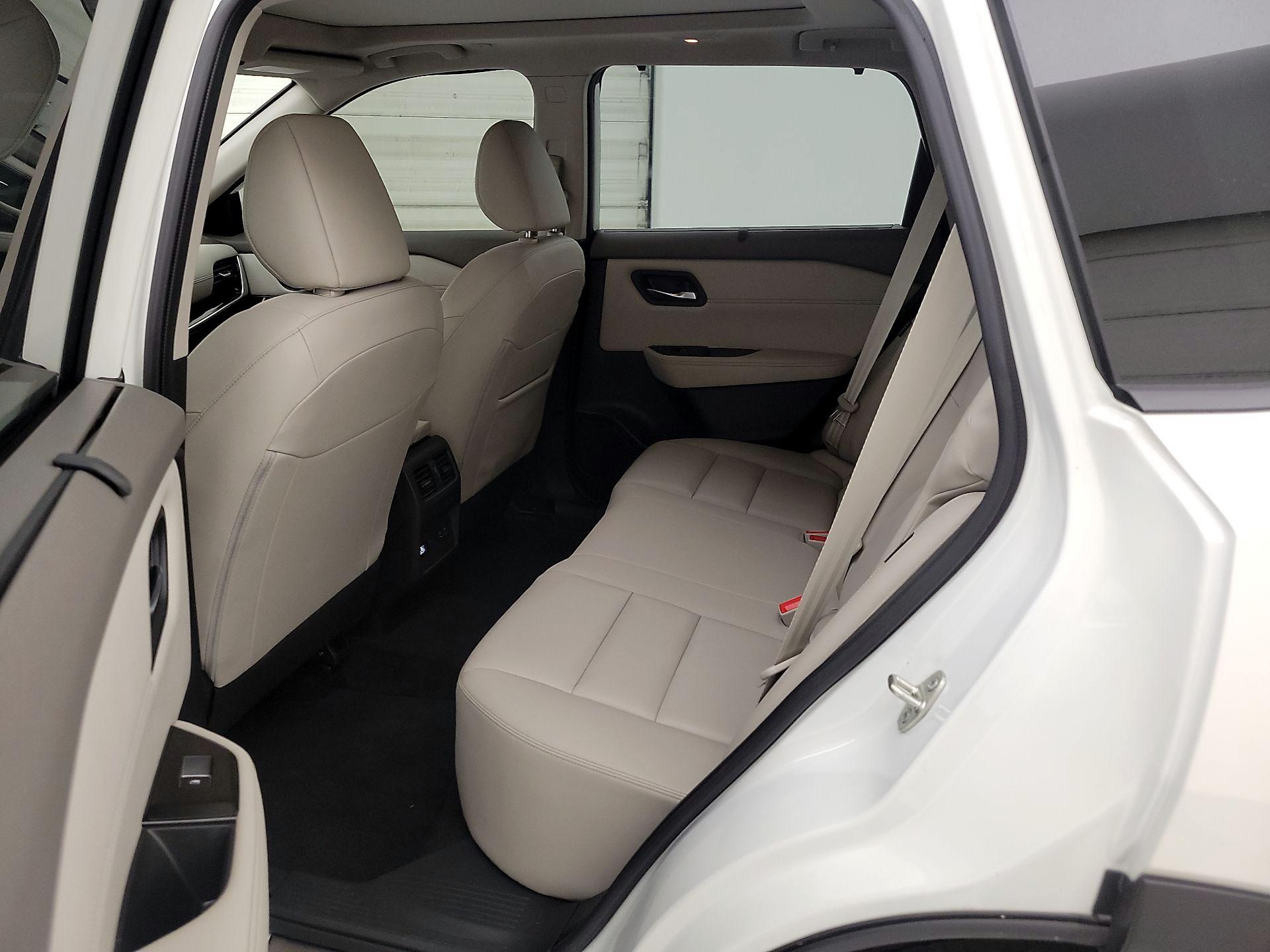 Thumbnail: 2023 Nissan Rogue - 20