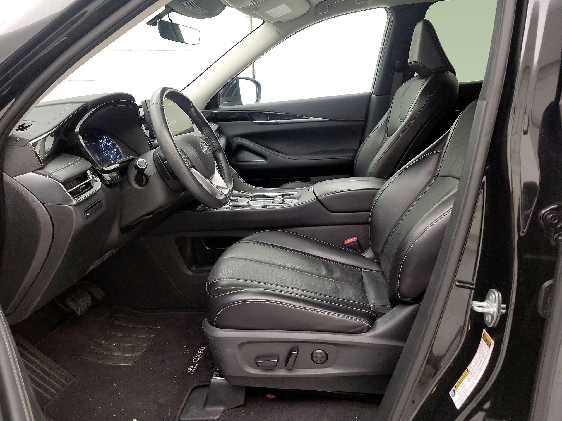 Thumbnail: 2023 INFINITI QX60 - 11