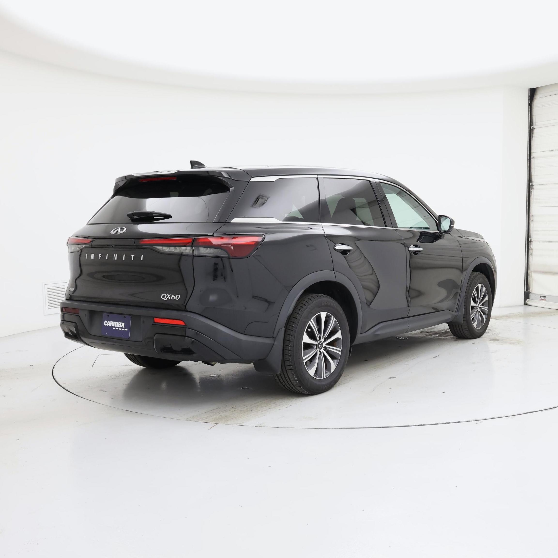 Thumbnail: 2023 INFINITI QX60 - 8