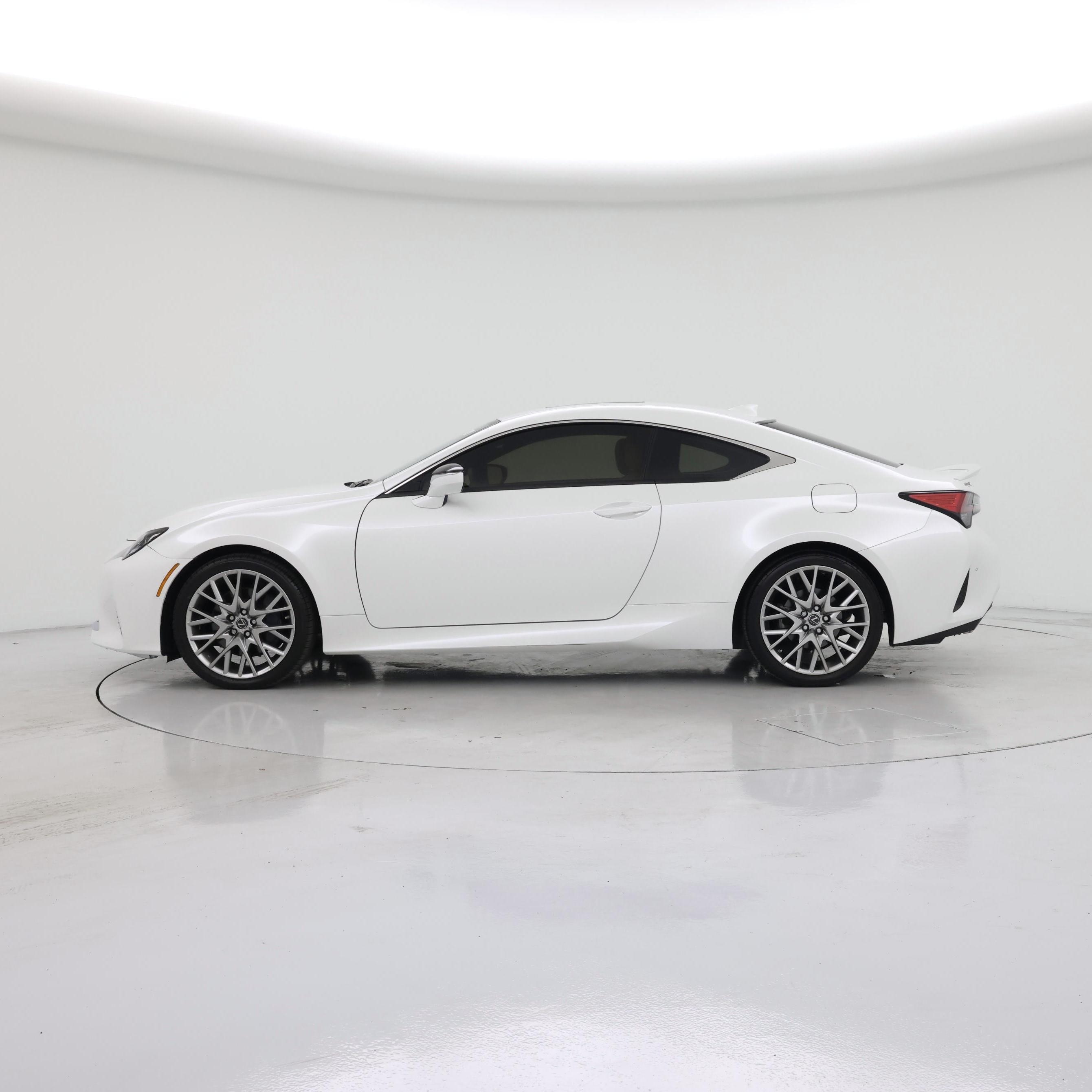 Thumbnail: 2022 Lexus RC - 3