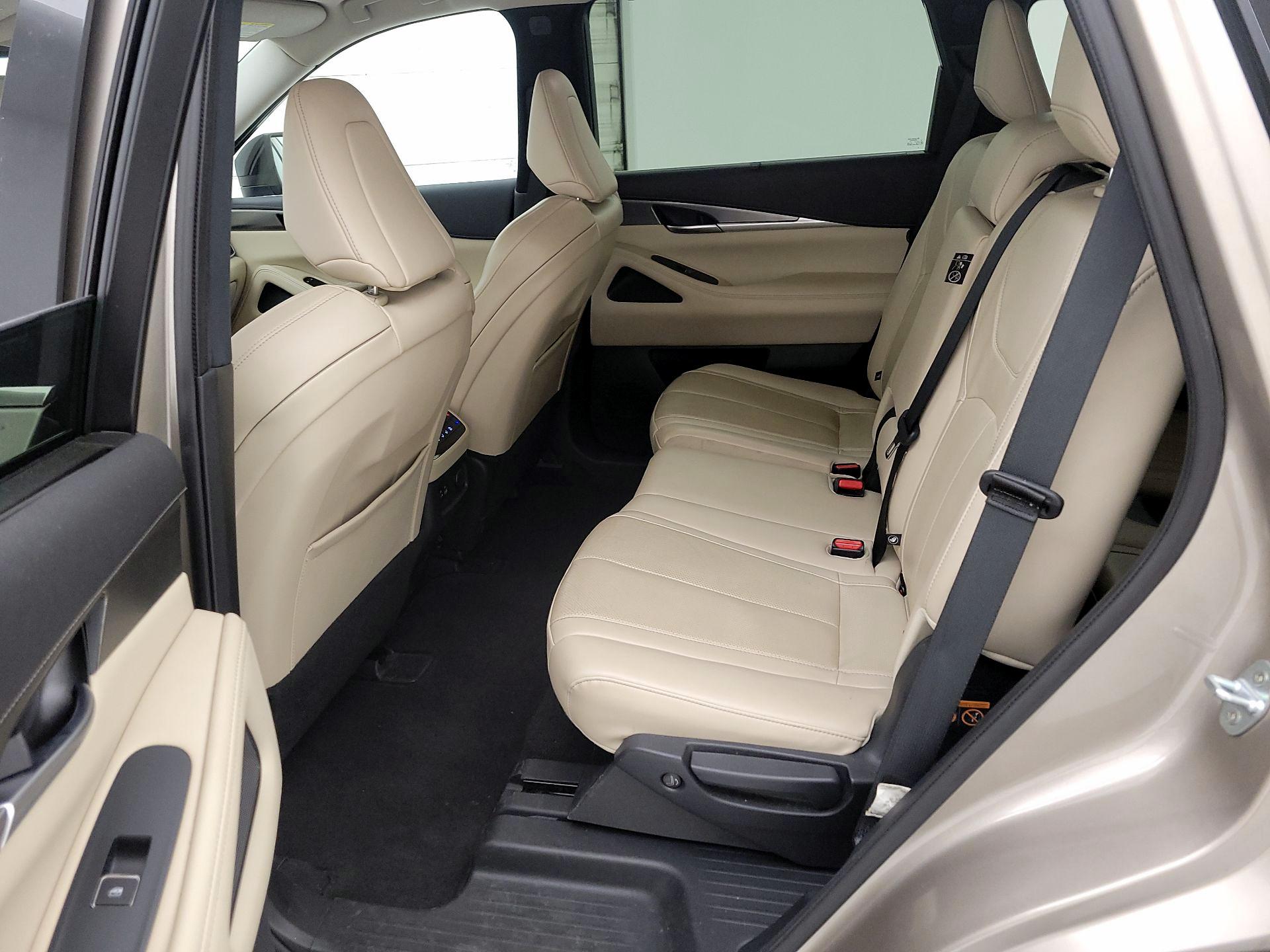 Thumbnail: 2023 INFINITI QX60 - 16