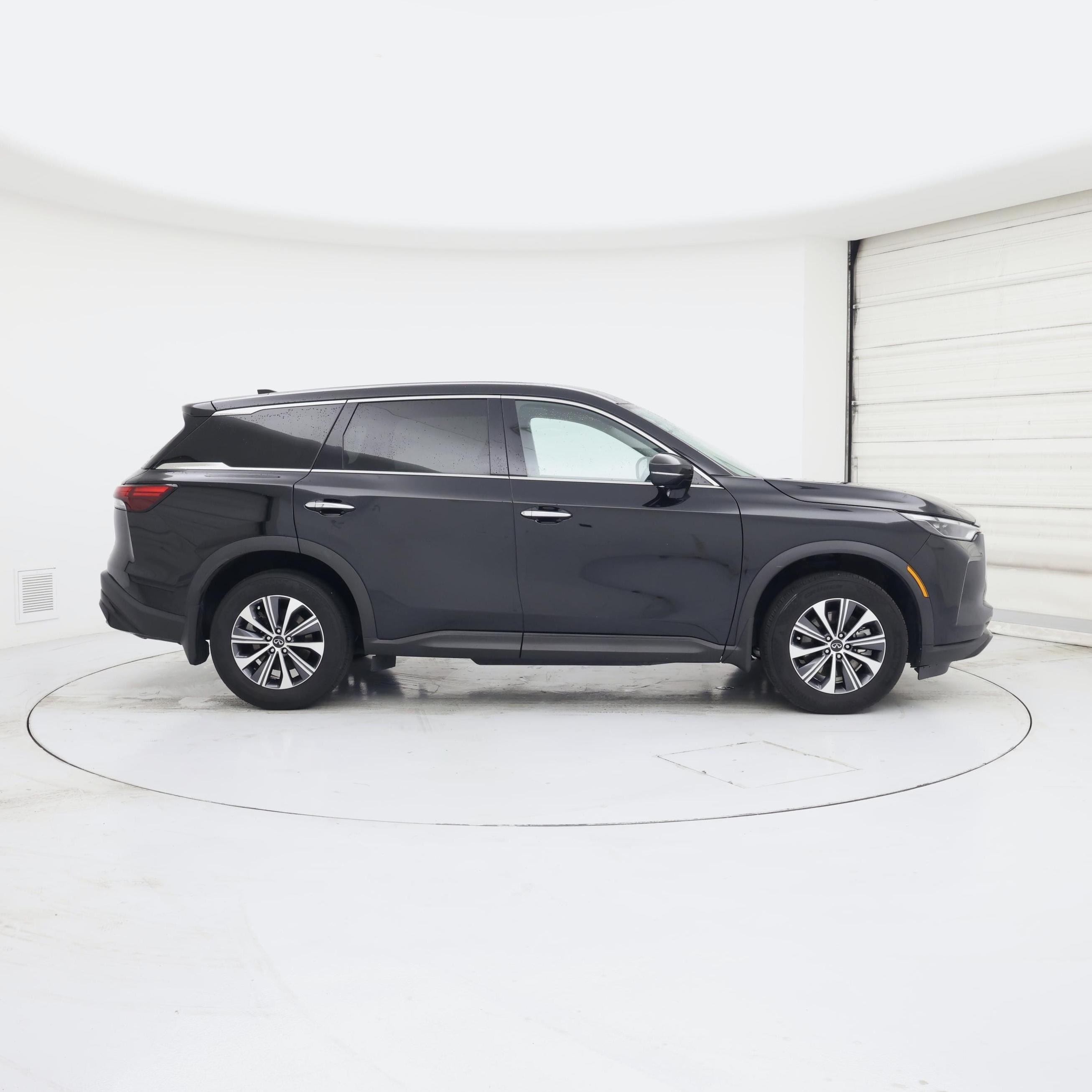 Thumbnail: 2023 INFINITI QX60 - 7
