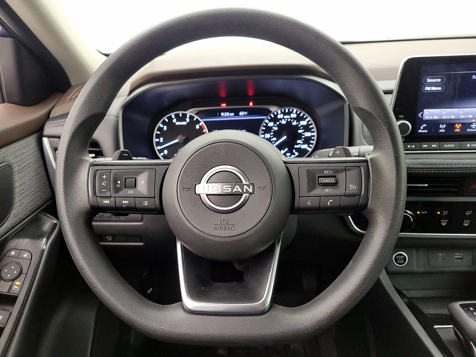 Thumbnail: 2023 Nissan Rogue - 10
