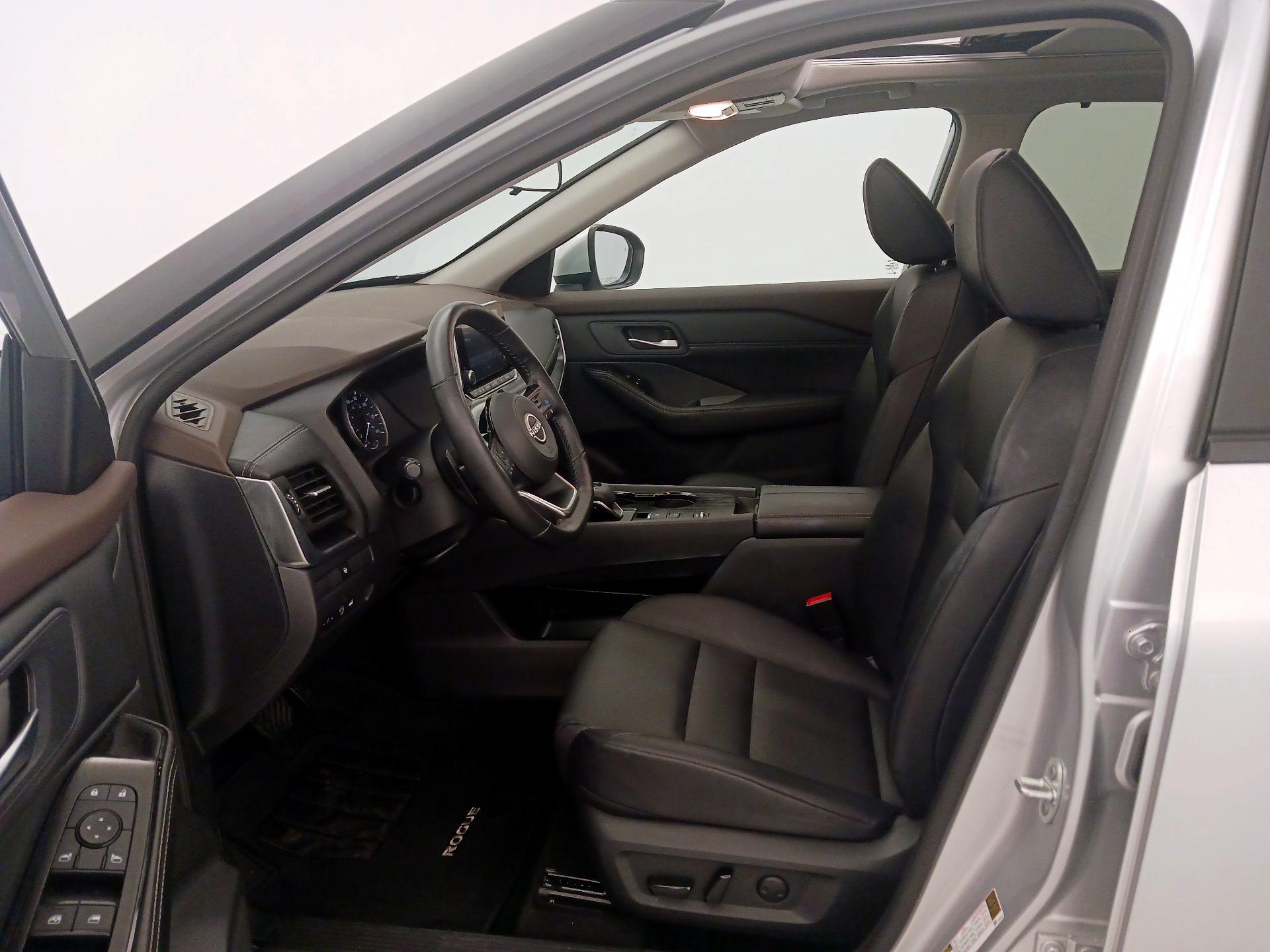 Thumbnail: 2023 Nissan Rogue - 11
