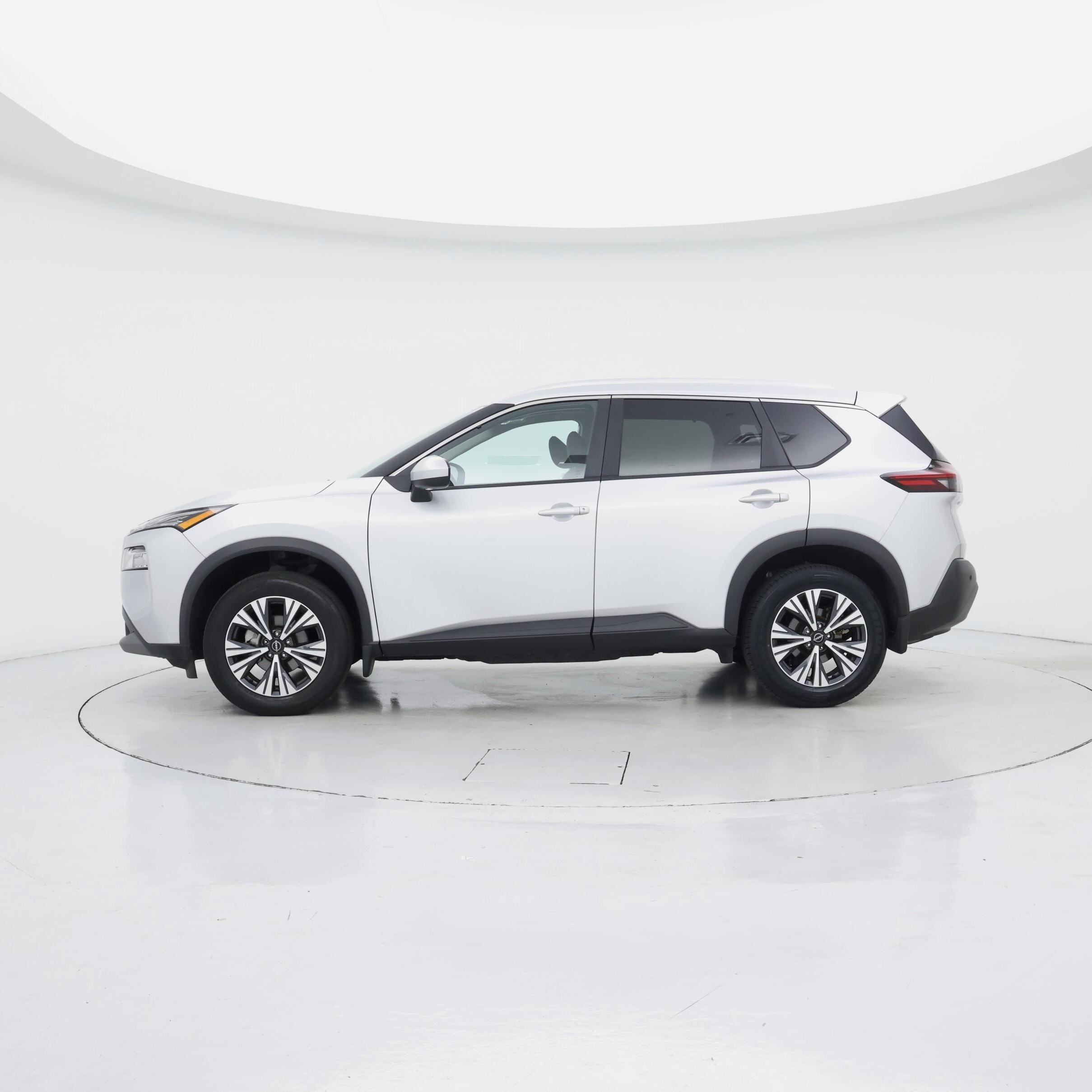 Thumbnail: 2023 Nissan Rogue - 3