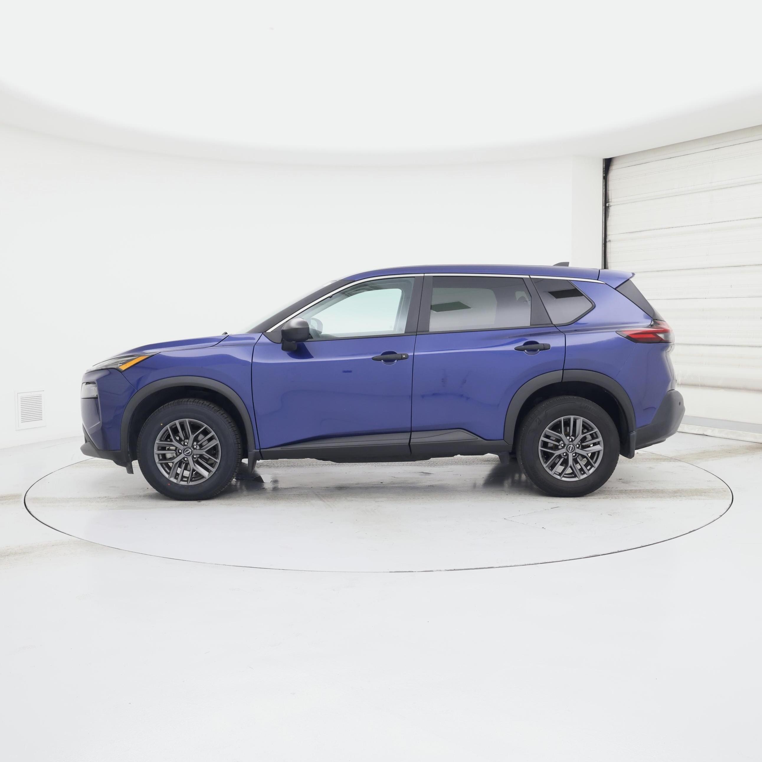Thumbnail: 2023 Nissan Rogue - 3