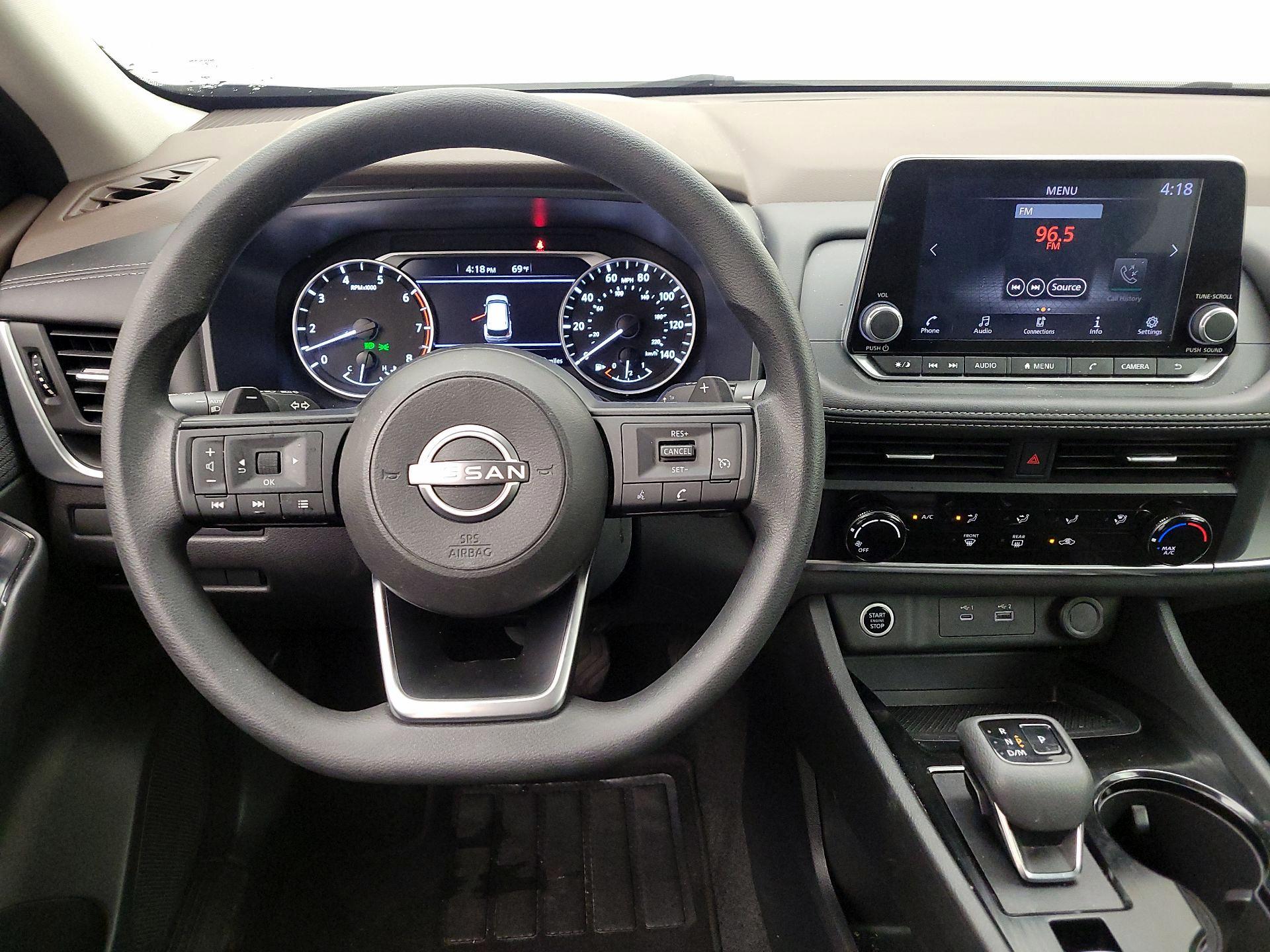 Thumbnail: 2023 Nissan Rogue - 10