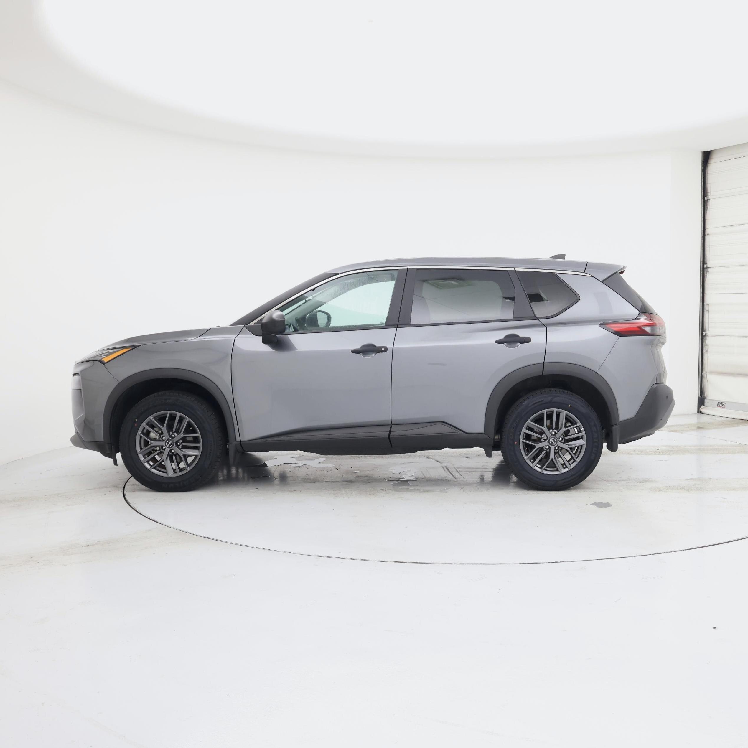 Thumbnail: 2023 Nissan Rogue - 3