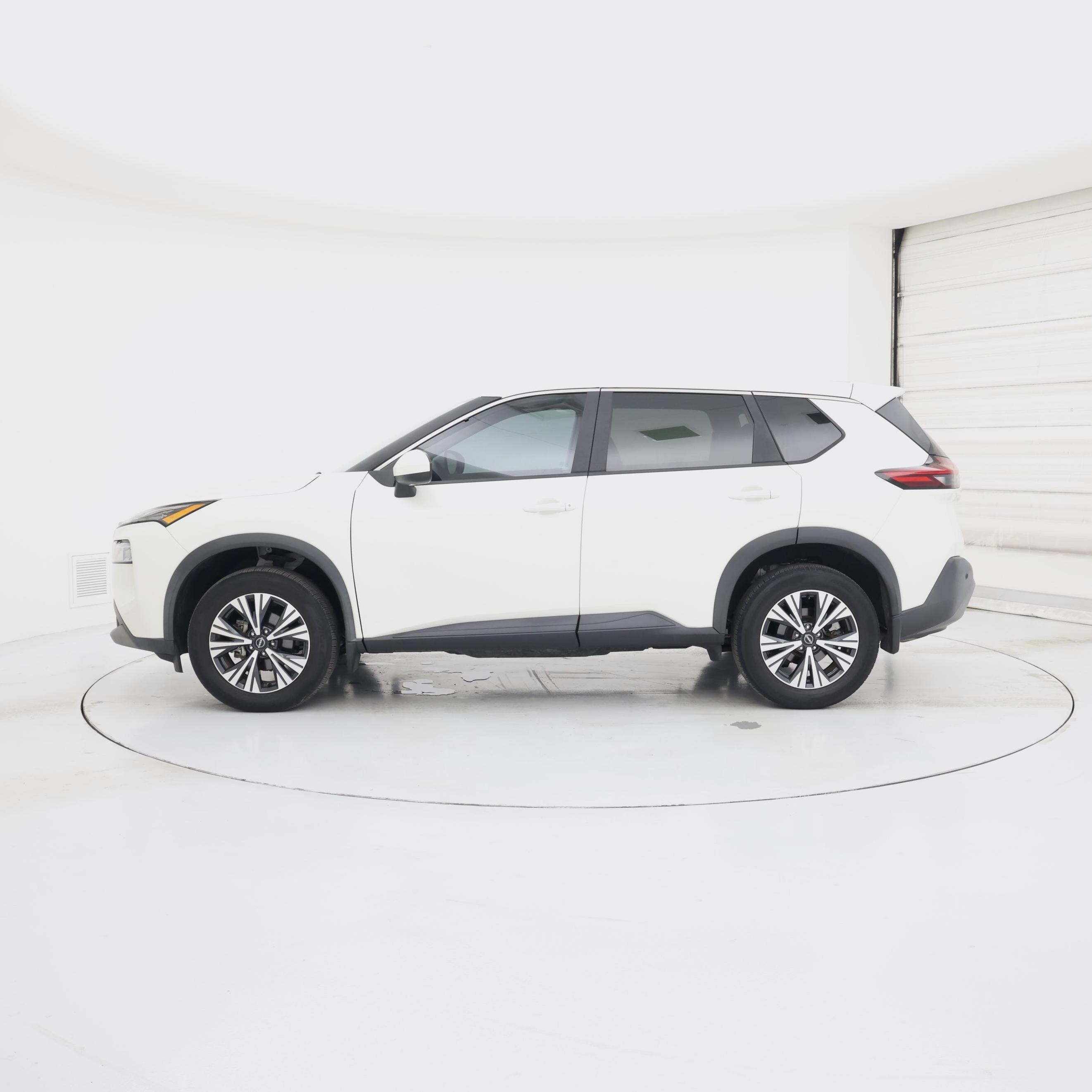 Thumbnail: 2023 Nissan Rogue - 3