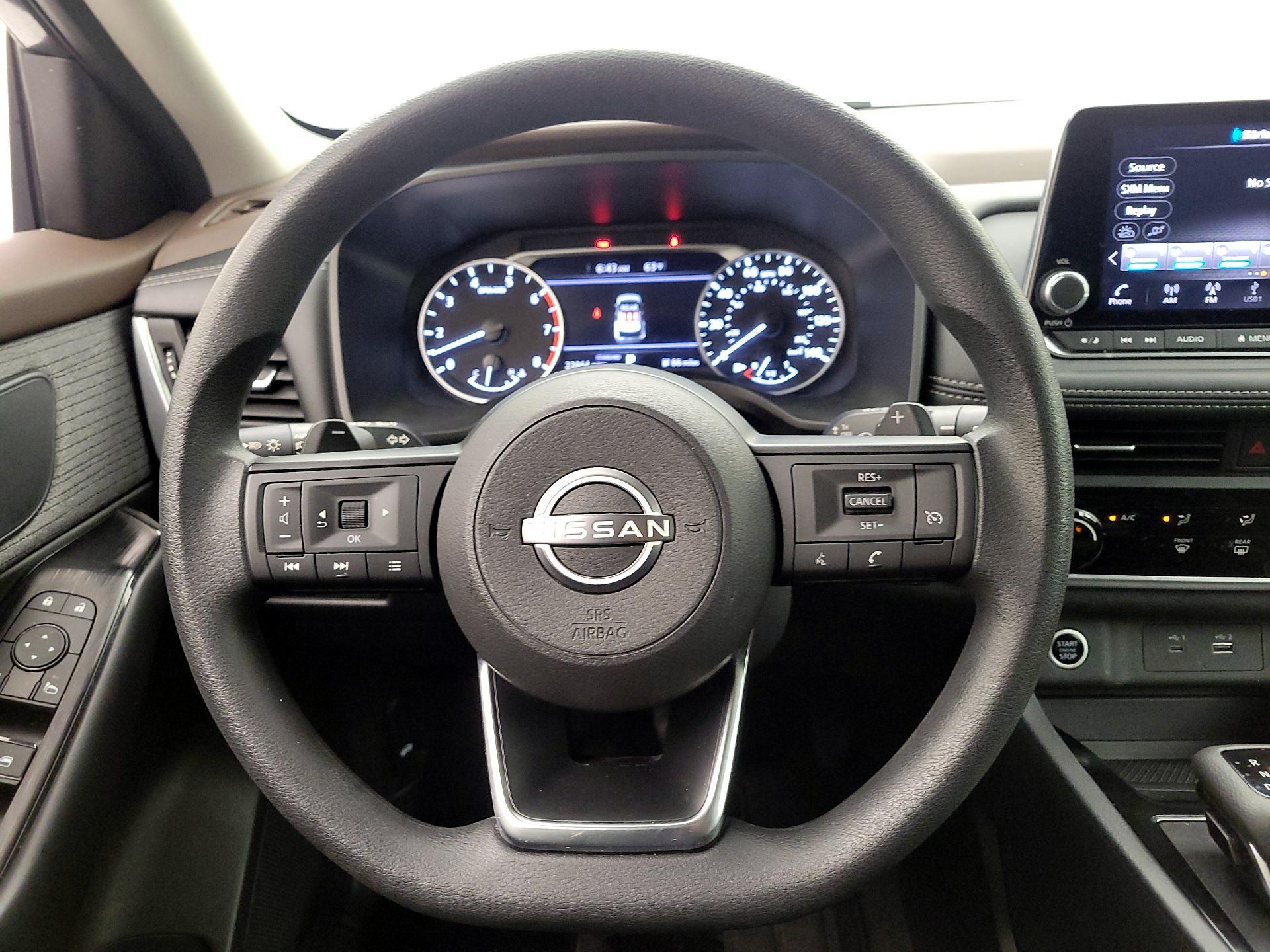 Thumbnail: 2023 Nissan Rogue - 10