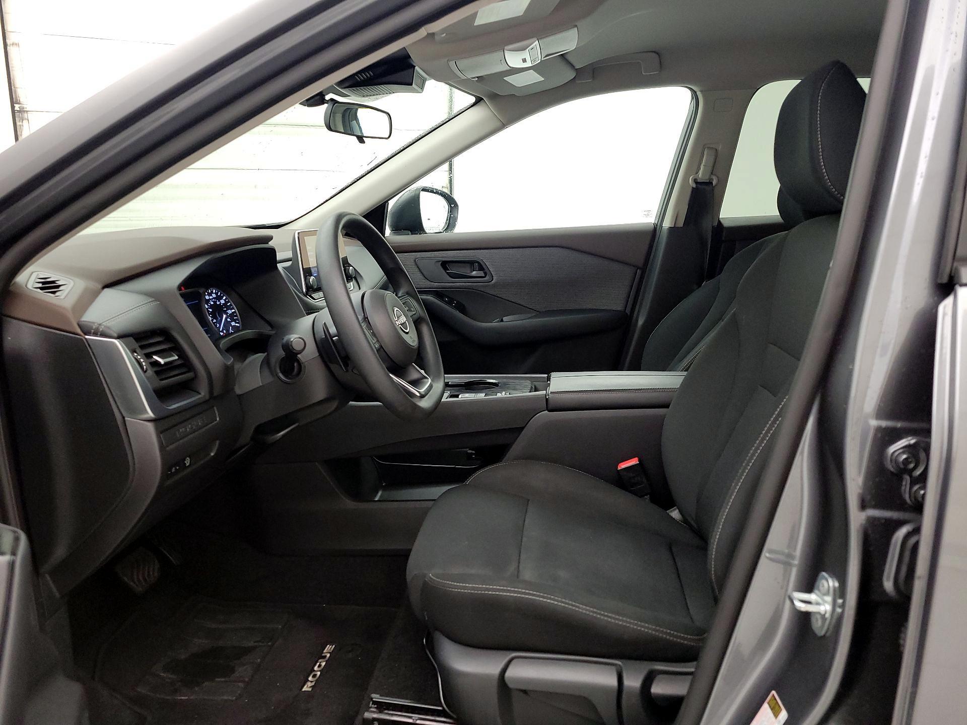 Thumbnail: 2023 Nissan Rogue - 11